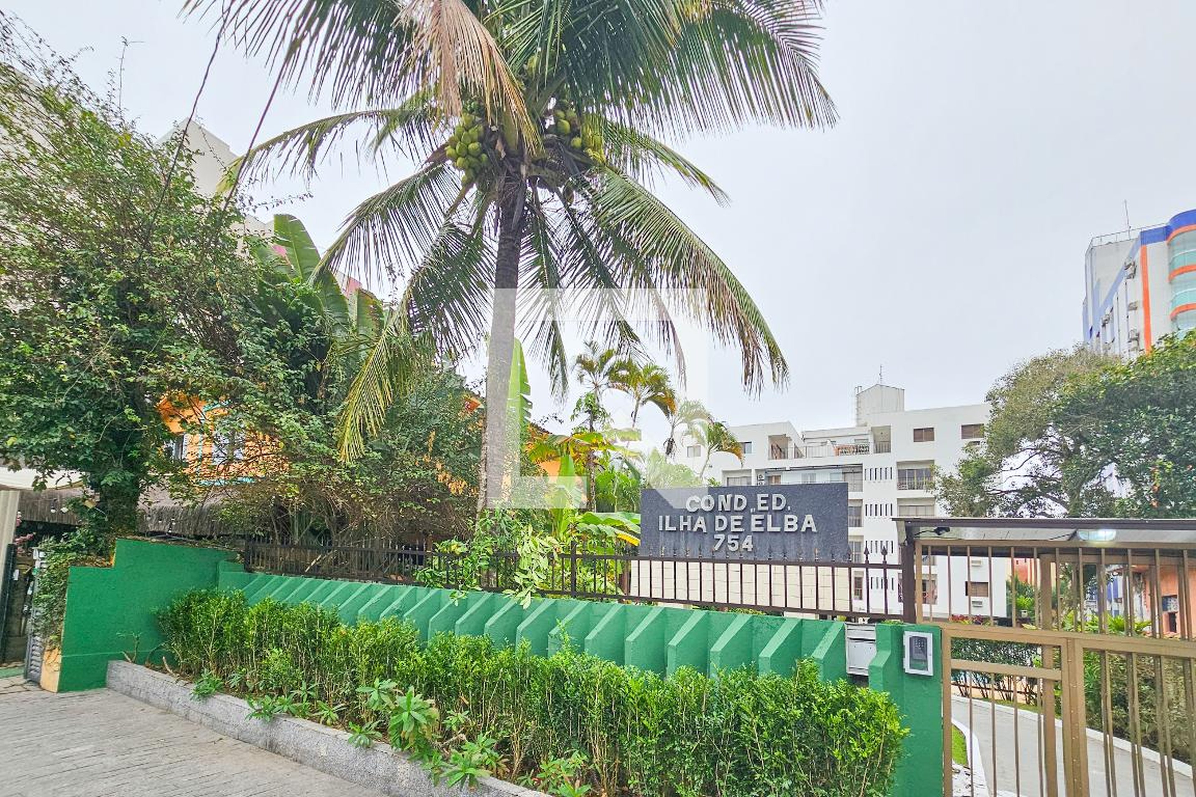 Fachada Condomínio Ilha de Elba