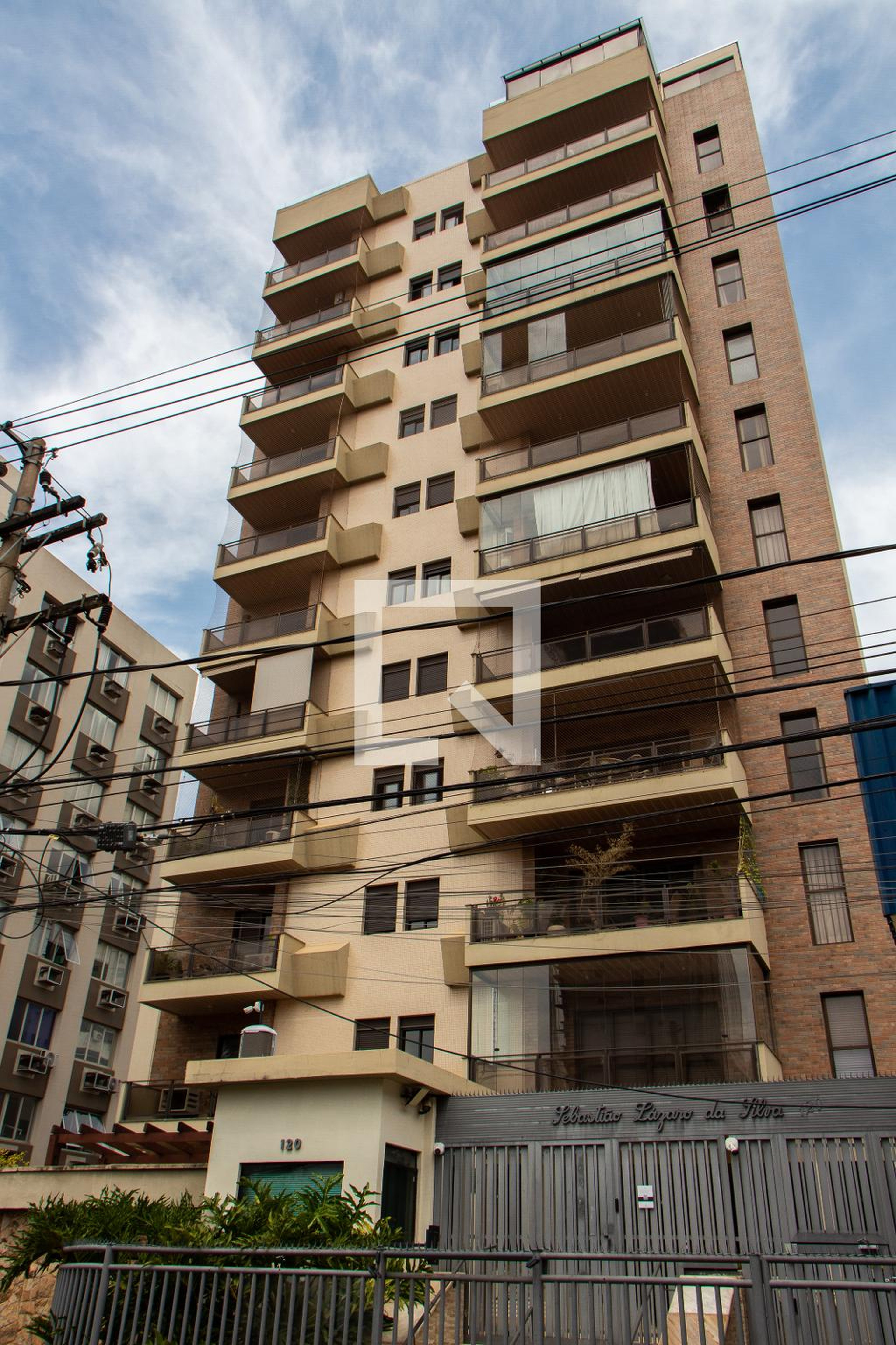 Fachada Edifício Sebastião Lázaro da Silva