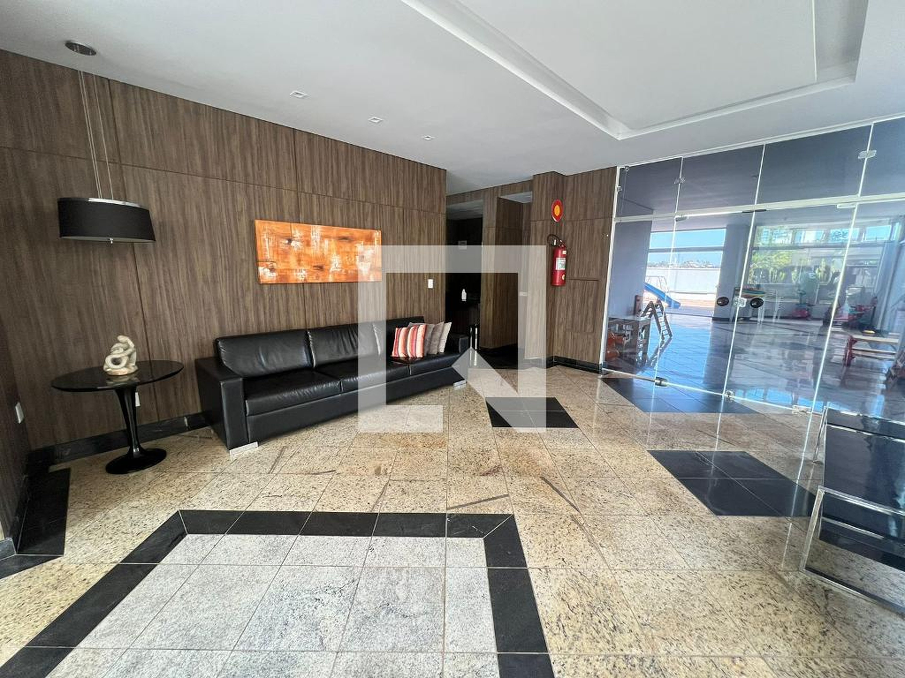 Hall de entrada - Edifício Mata do Jambrero