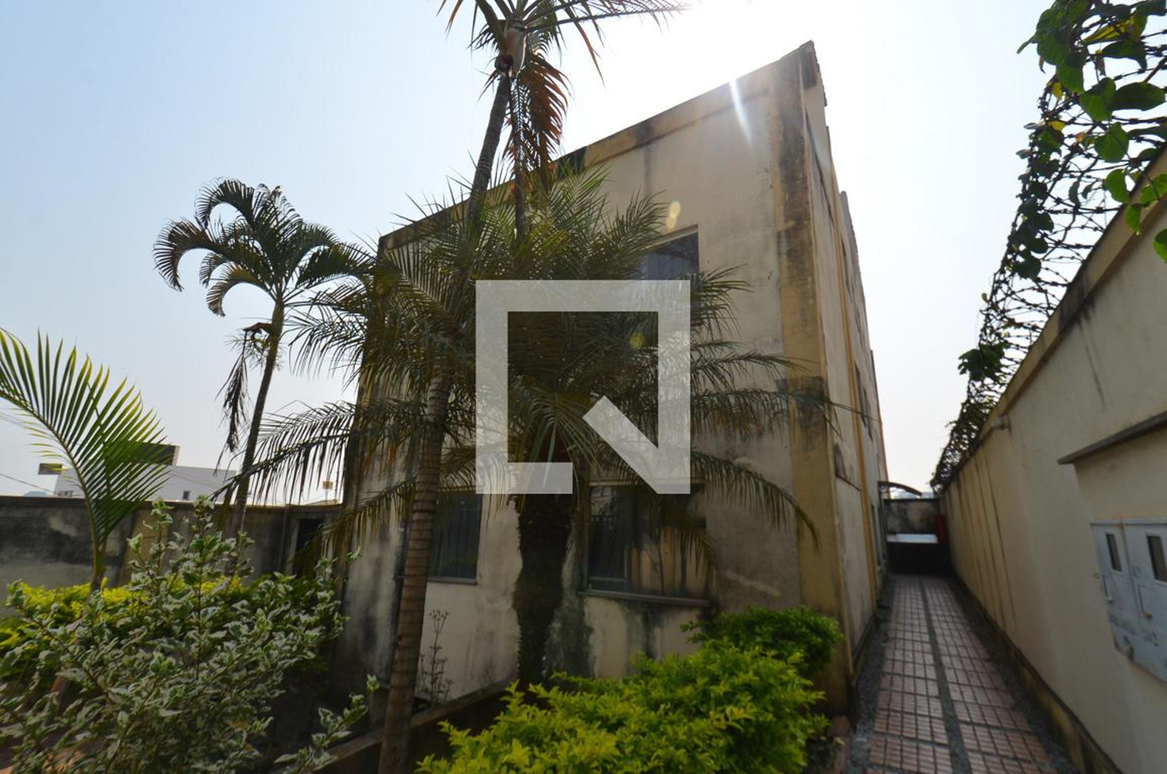 Fachada Condomínio em Rua Capitão Bragança, 365