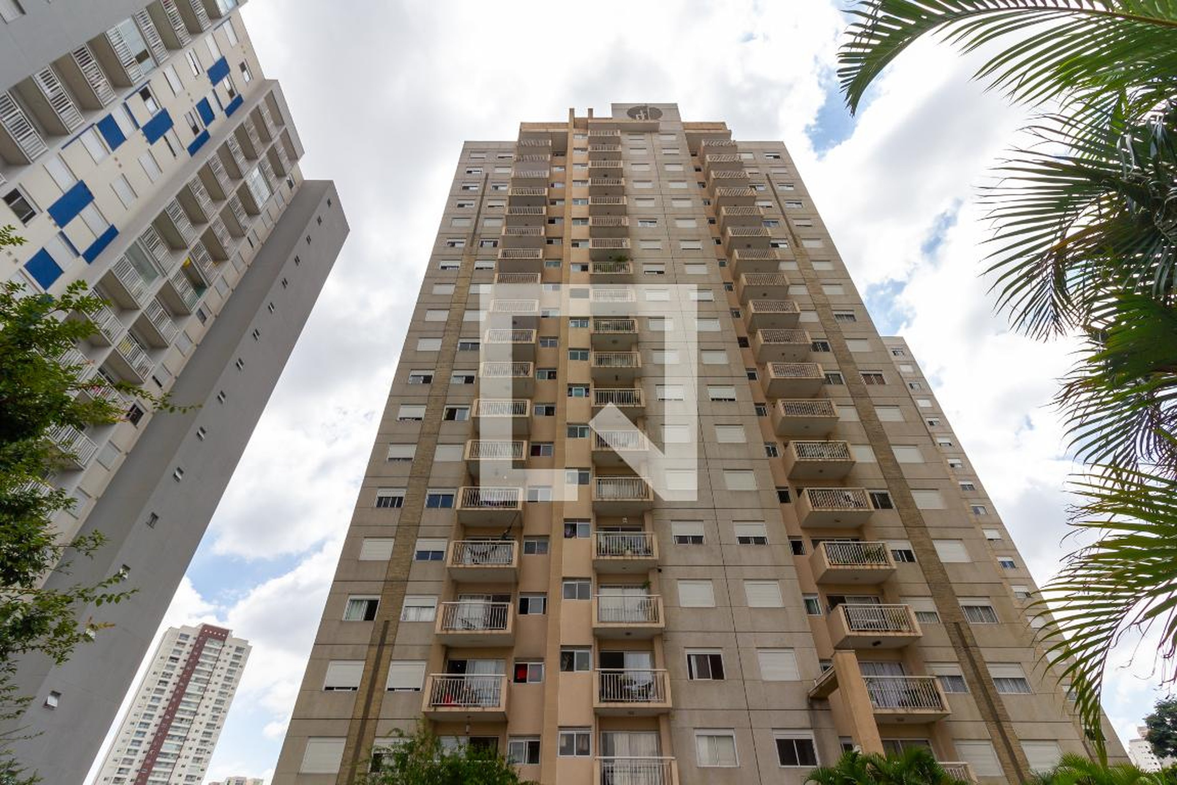 Fachada do Prédio Condomínio Mundobarra Funda