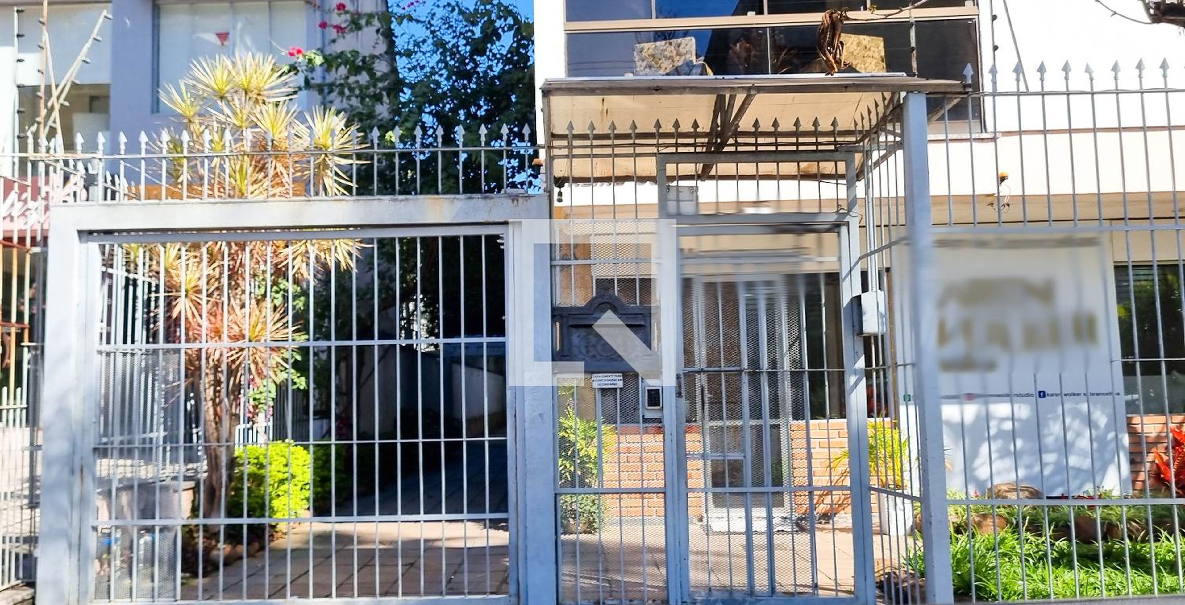 Fachada Condomínio em Rua José de Alencar, 583