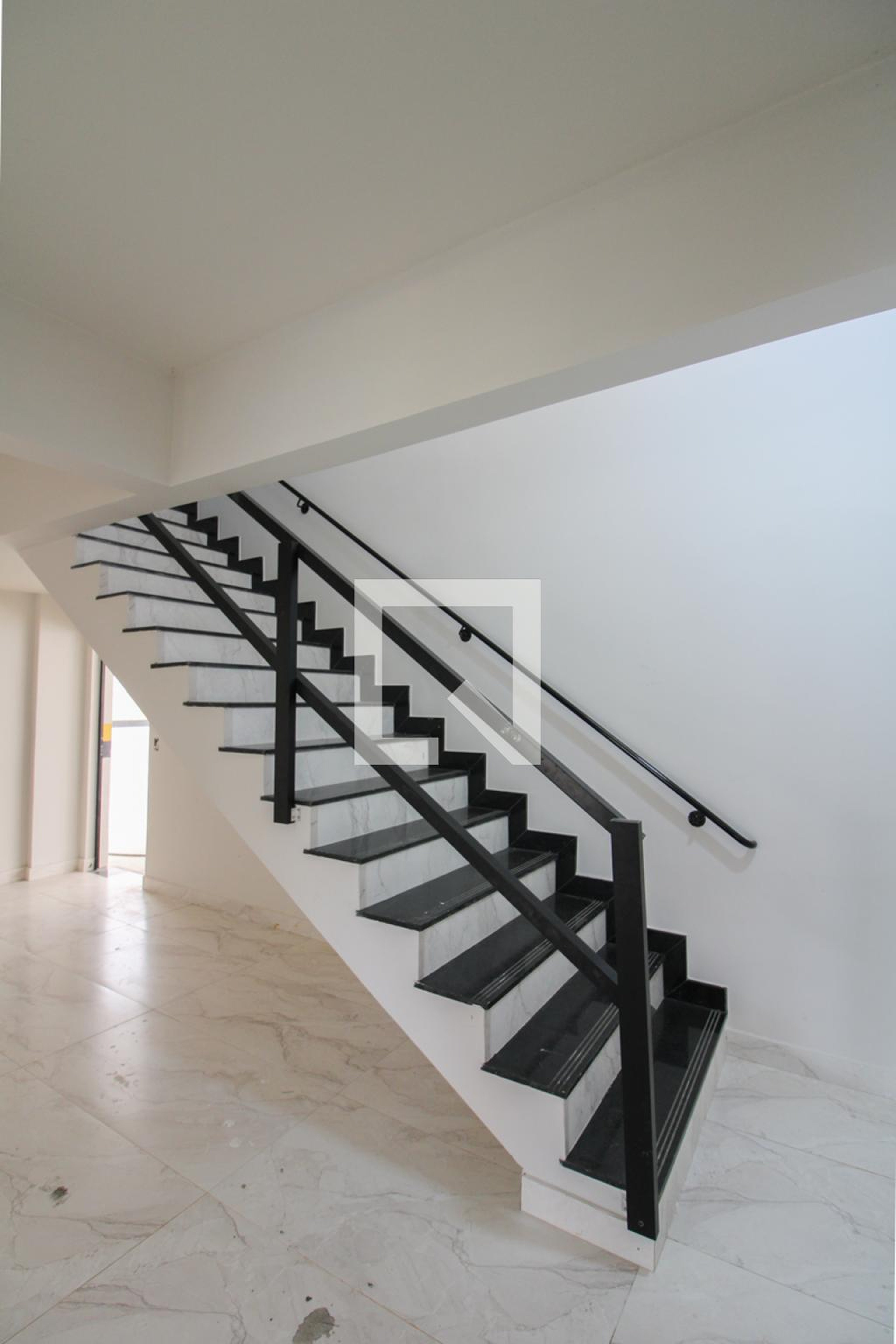 Hall de entrada - Professor Baeta Viana