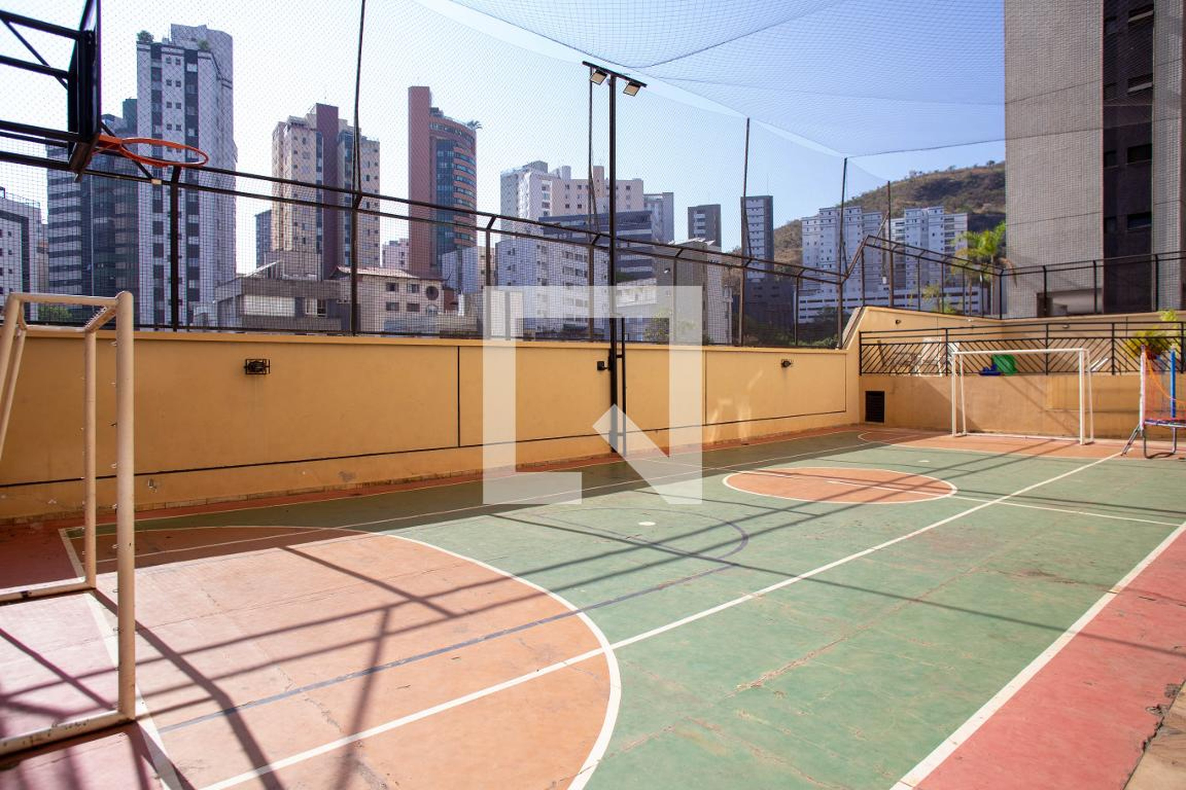 Quadra - Edifício Parque Sion