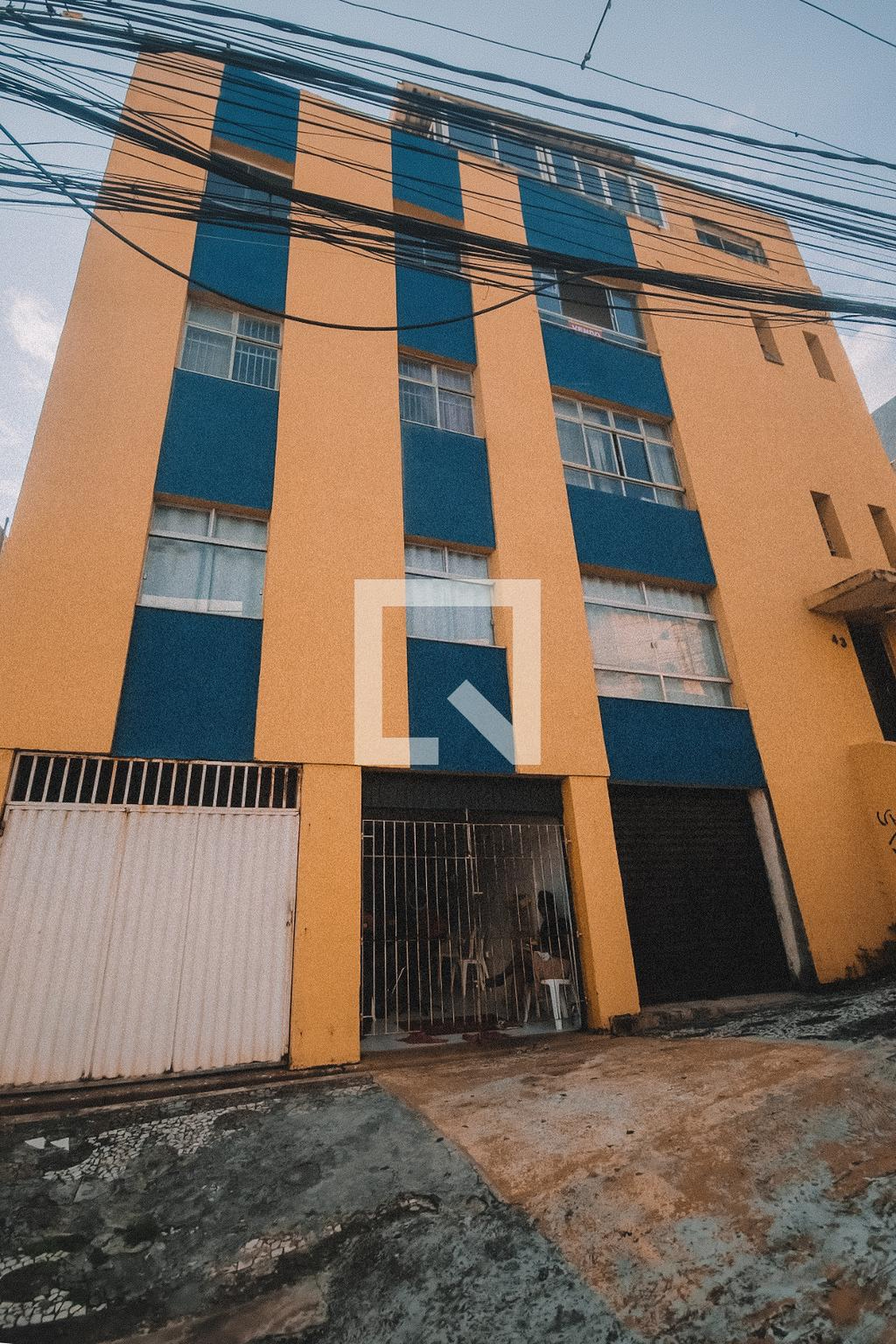 Fachada Condomínio em Rua Almirante Barroso, 43