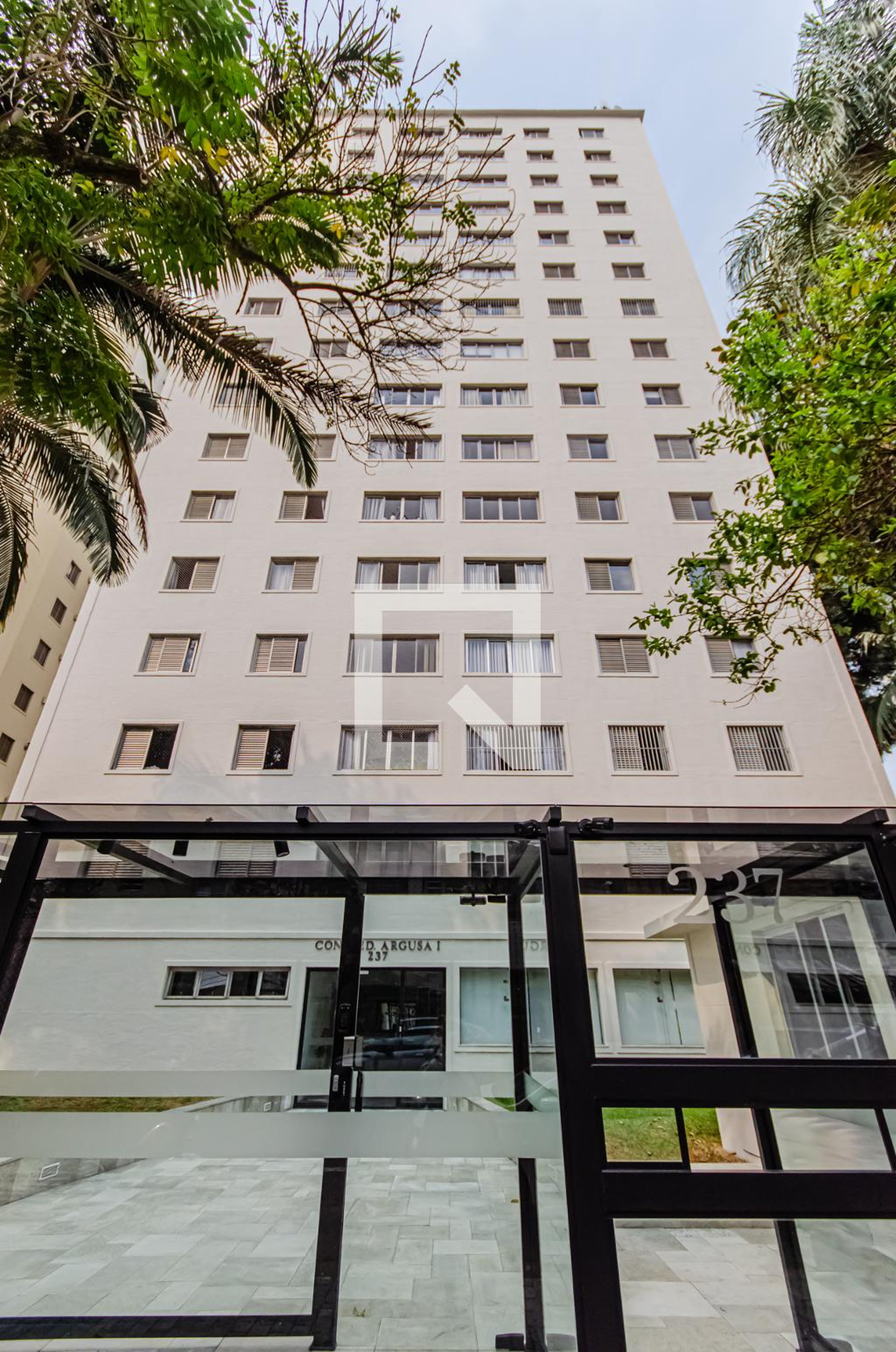 Fachada do Prédio Condomínio Argusa I