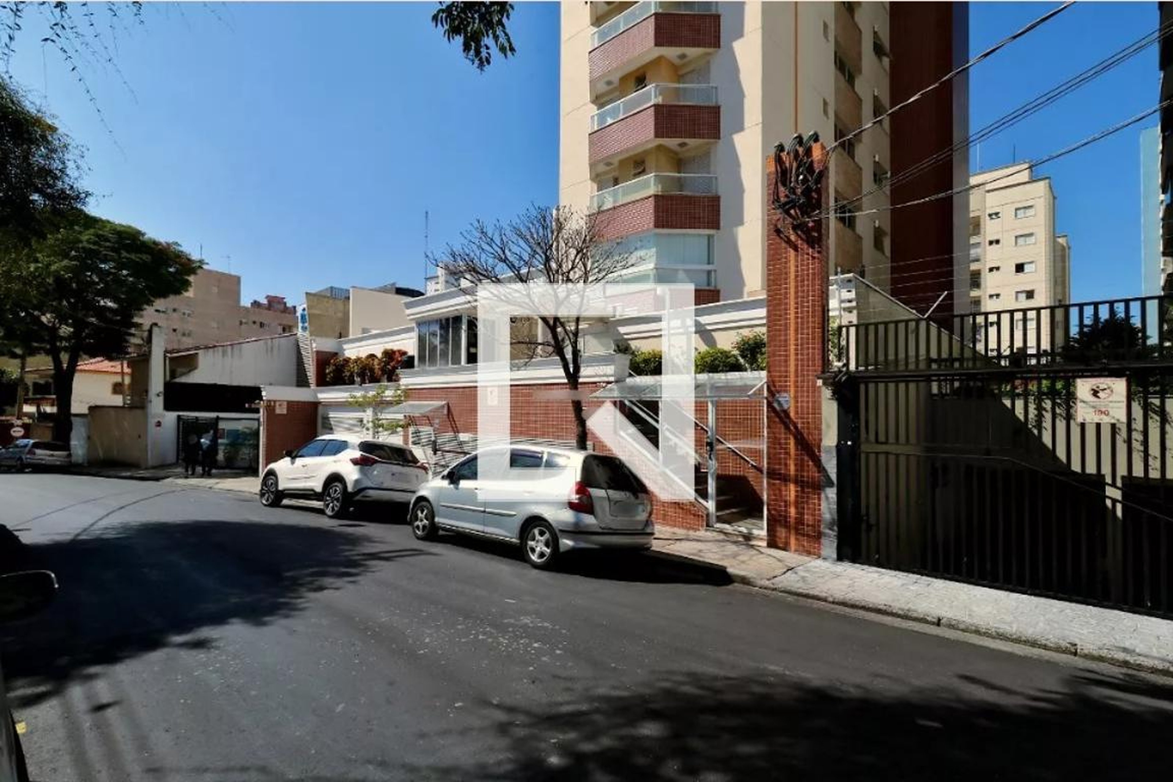 Fachada Condomínio Delacroix