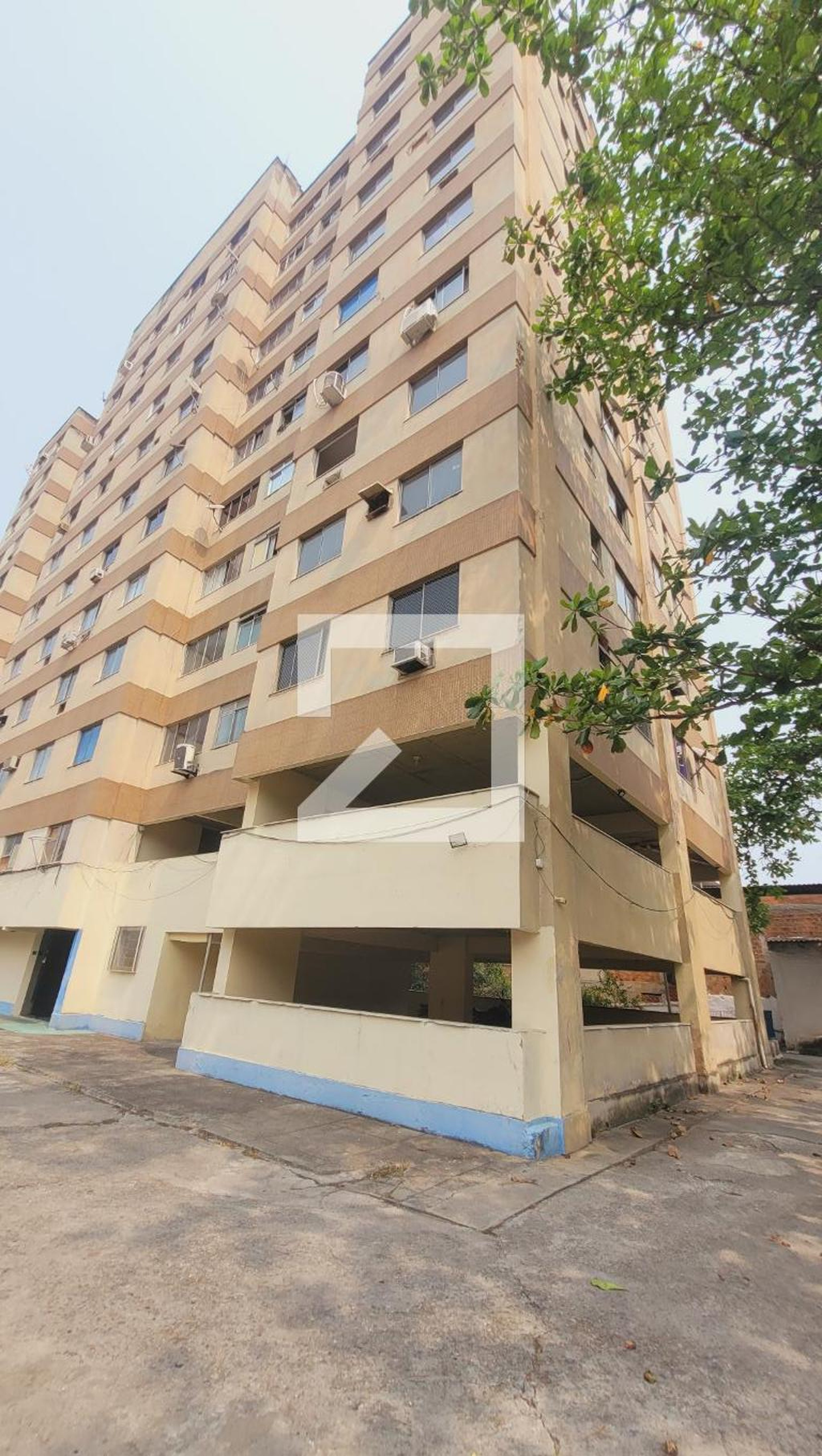 Fachada Condomínio Alferes Tiradentes