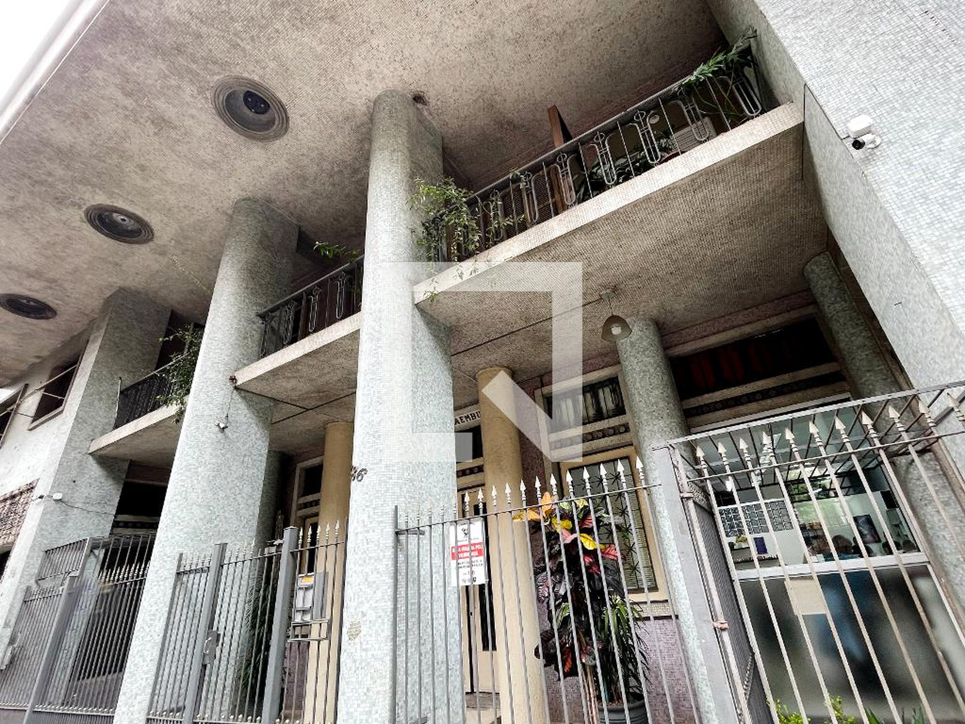 Fachada do Condomínio Condomínio Pacaembu