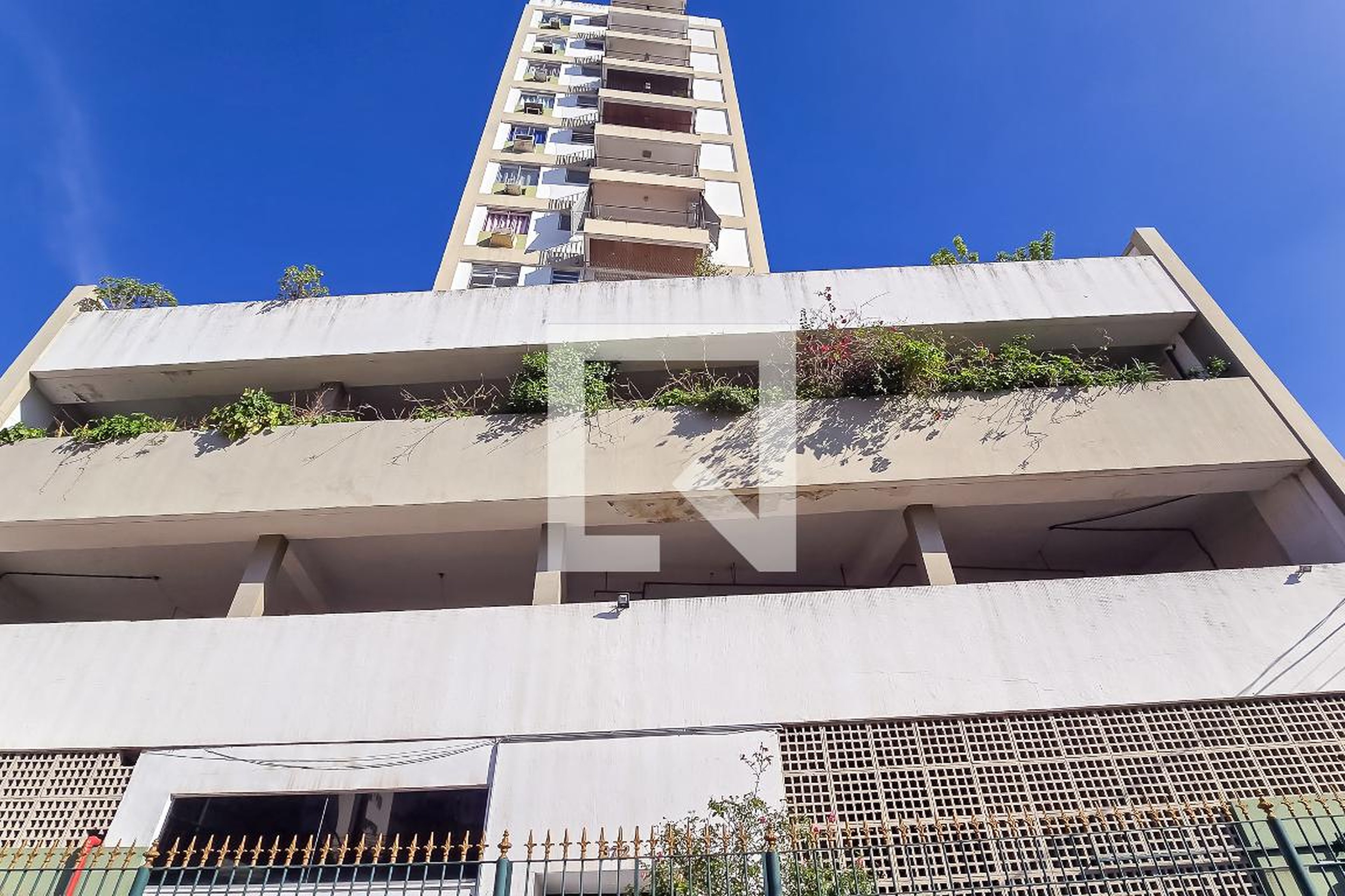 Fachada do Prédio Condomínio Raphael Augustus