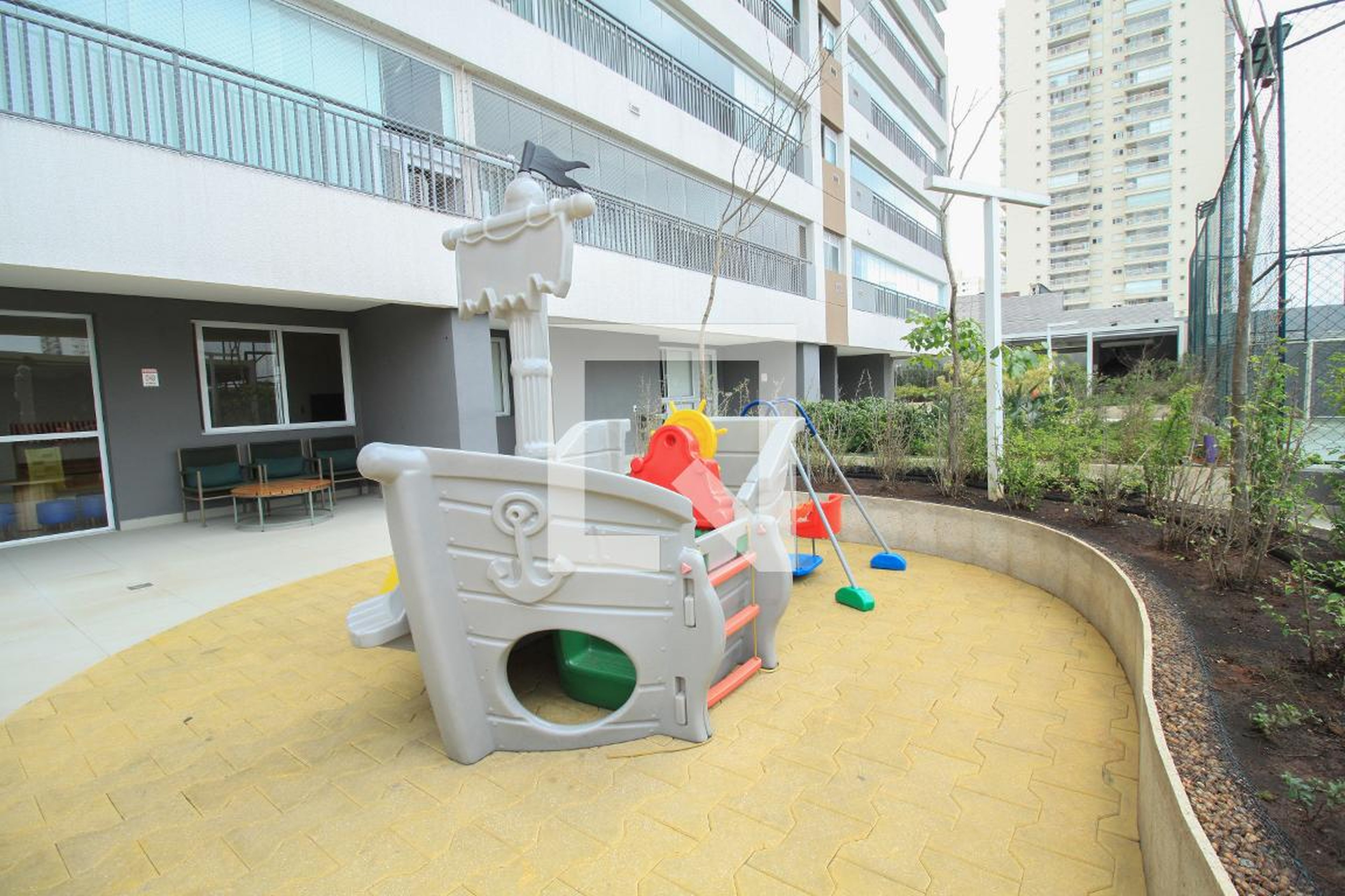 Playground - Bem Studios torre B
