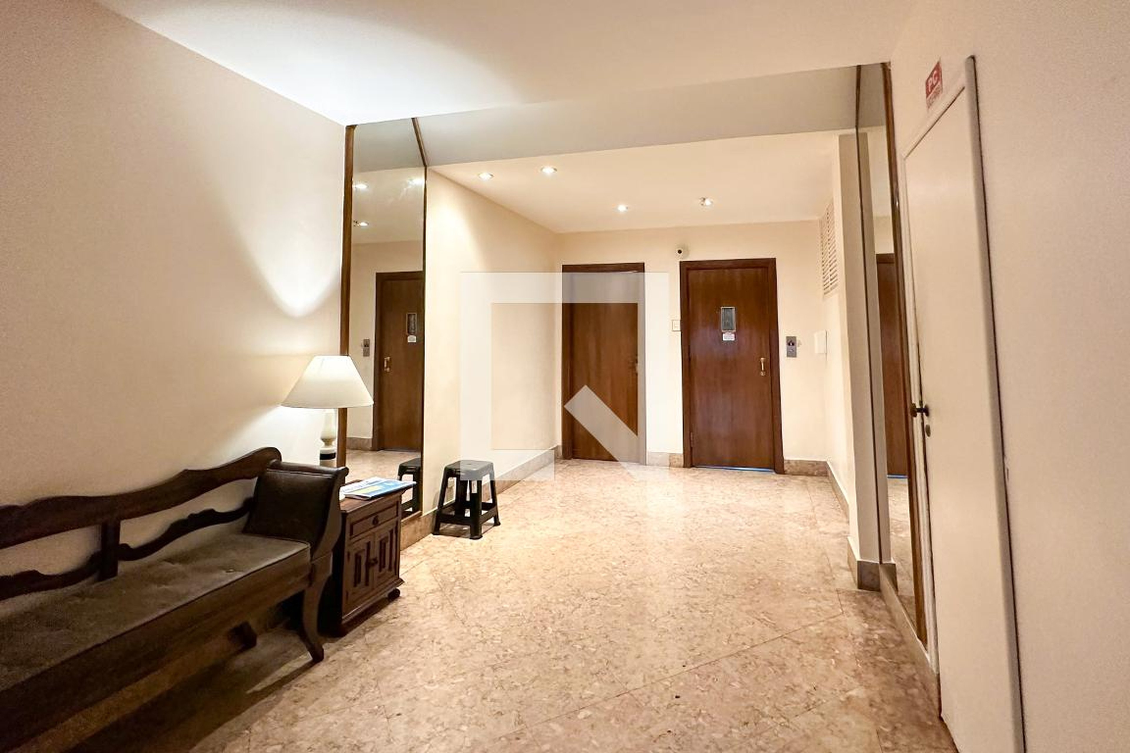 Entrada - Edifício Rejeanne