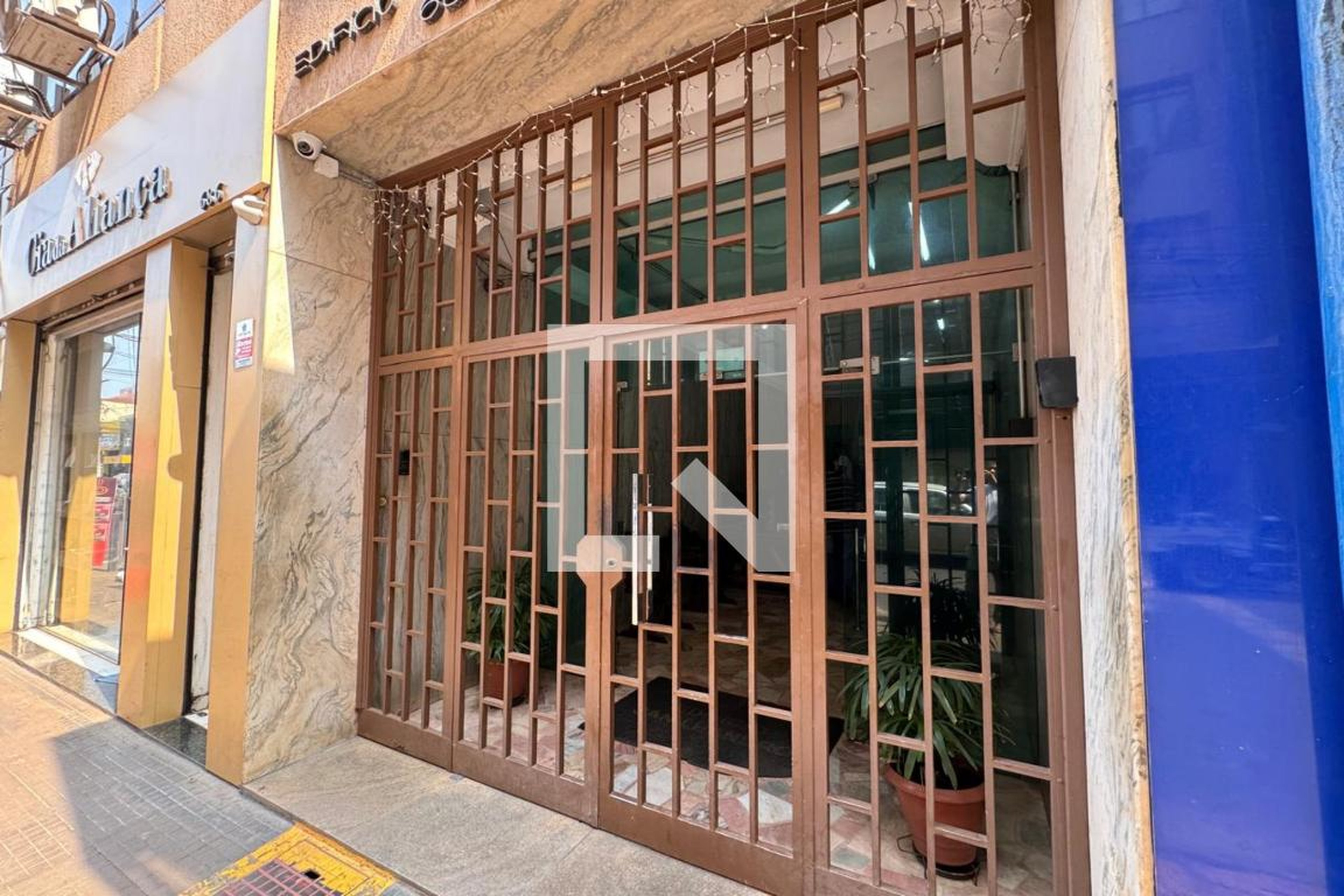 Fachada Condomínio San Leandro