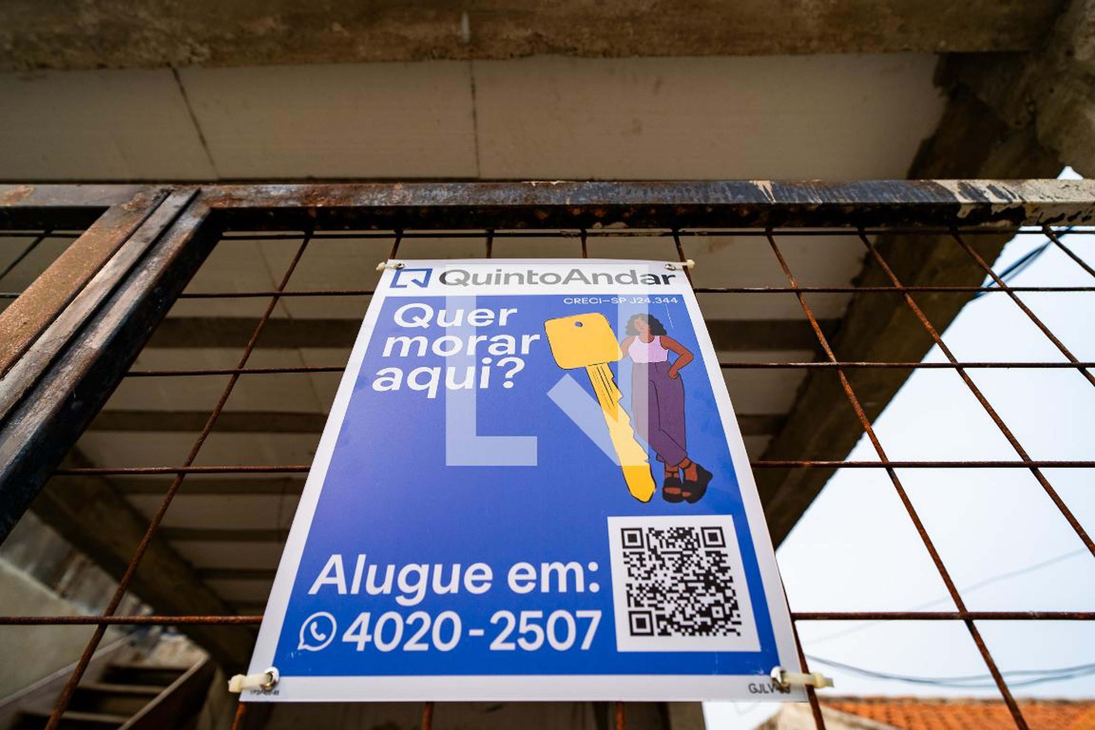 Fachada Condomínio em Rua Paulo Eiró, 225