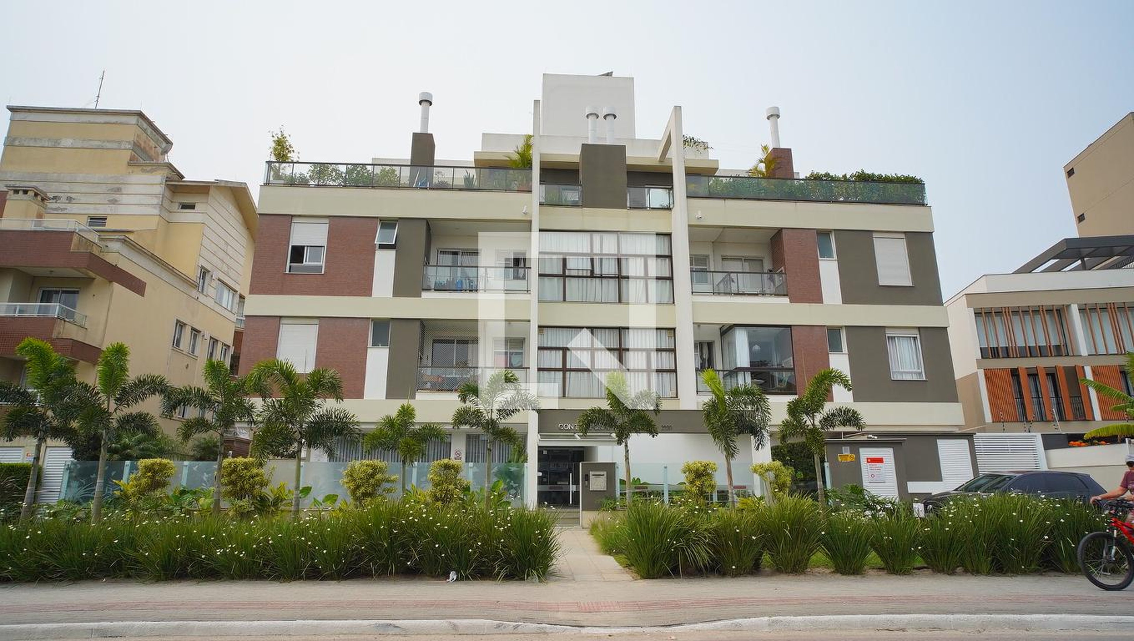 Fachada Condomínio Contemporaneo