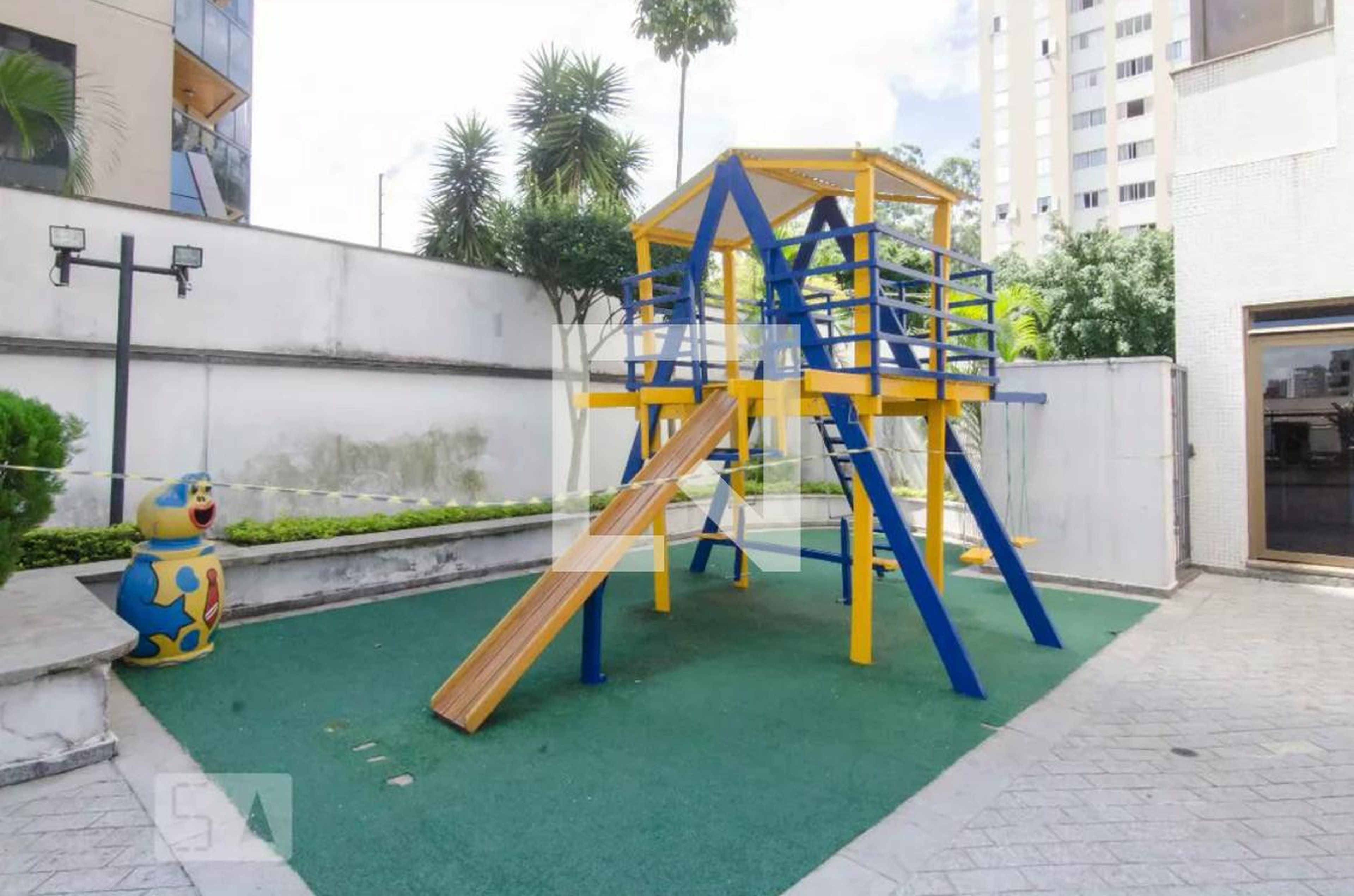 Playground - Solar da Cantareira