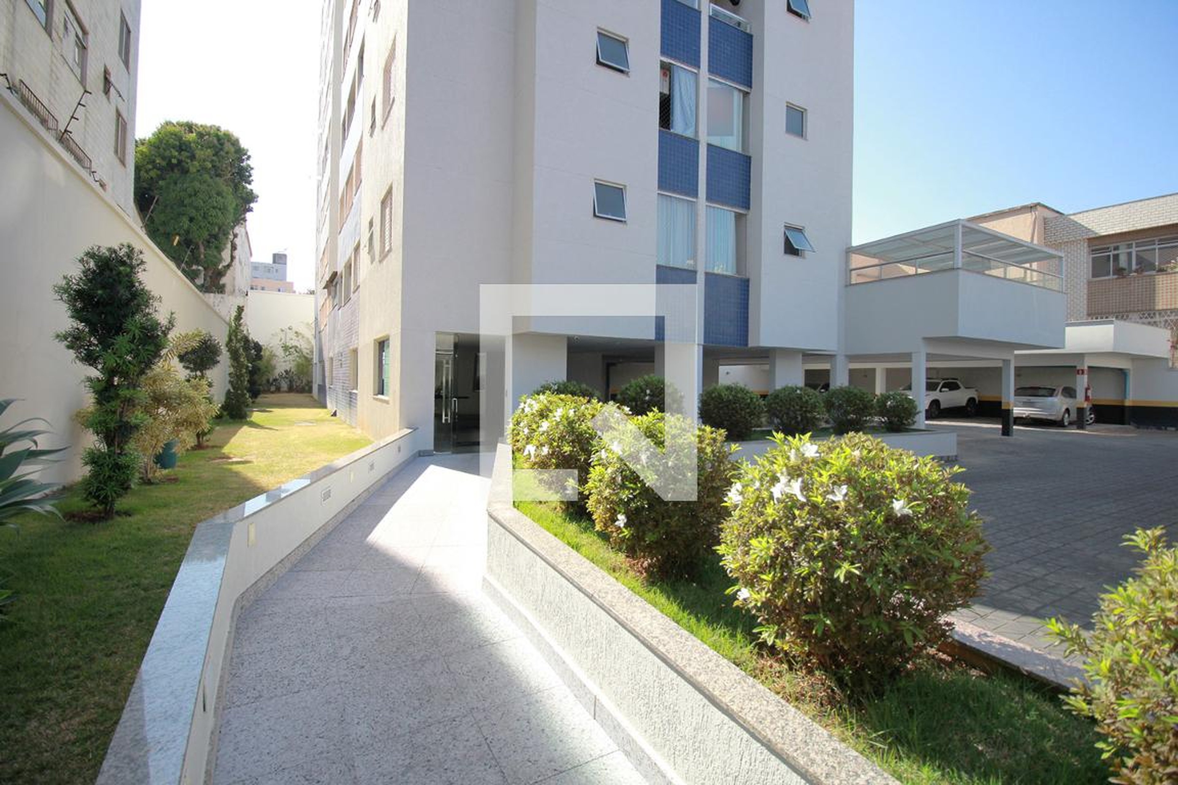 Entrada - Edifício Manaca da Serra