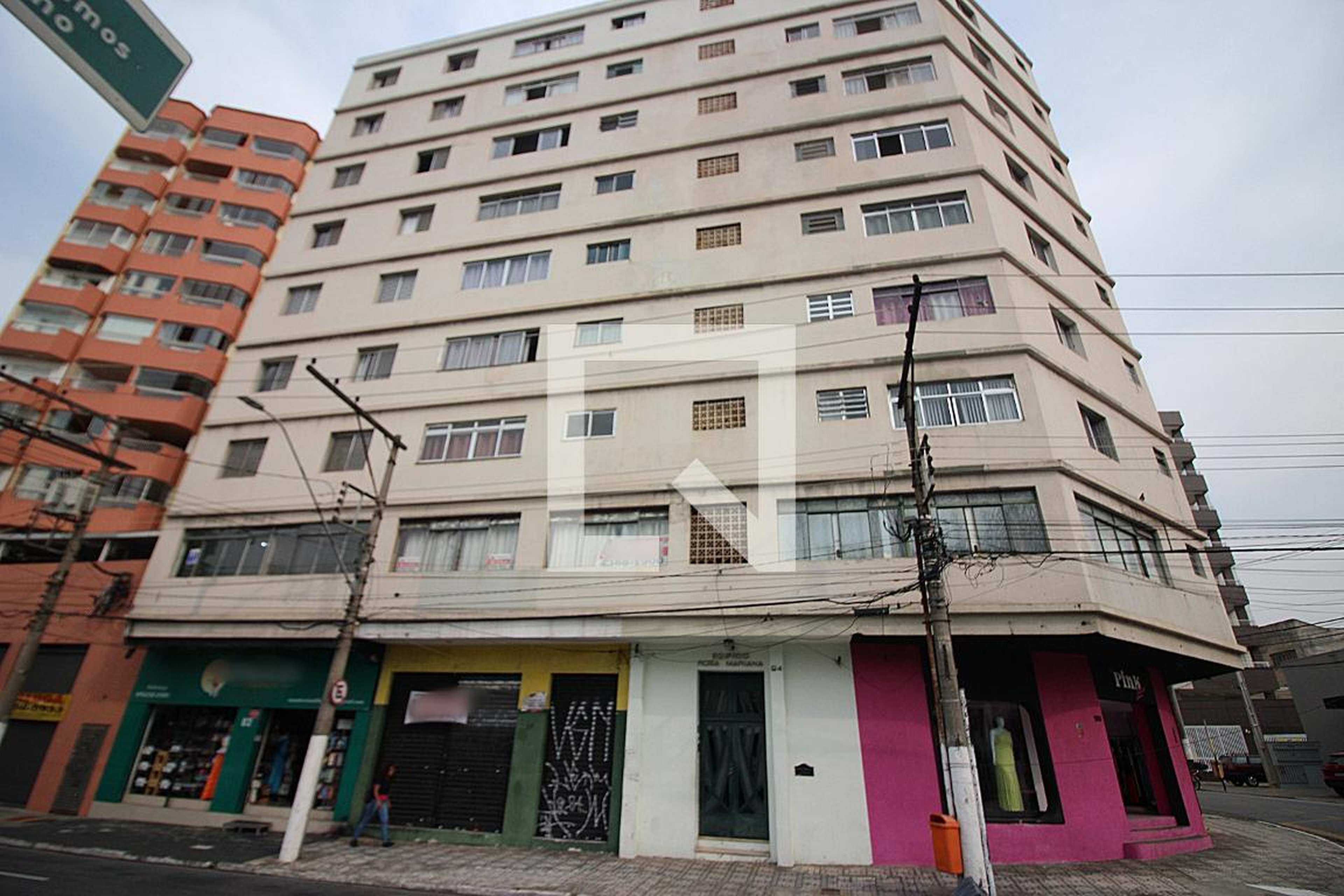 Fachada Condomínio Rosa Mariana