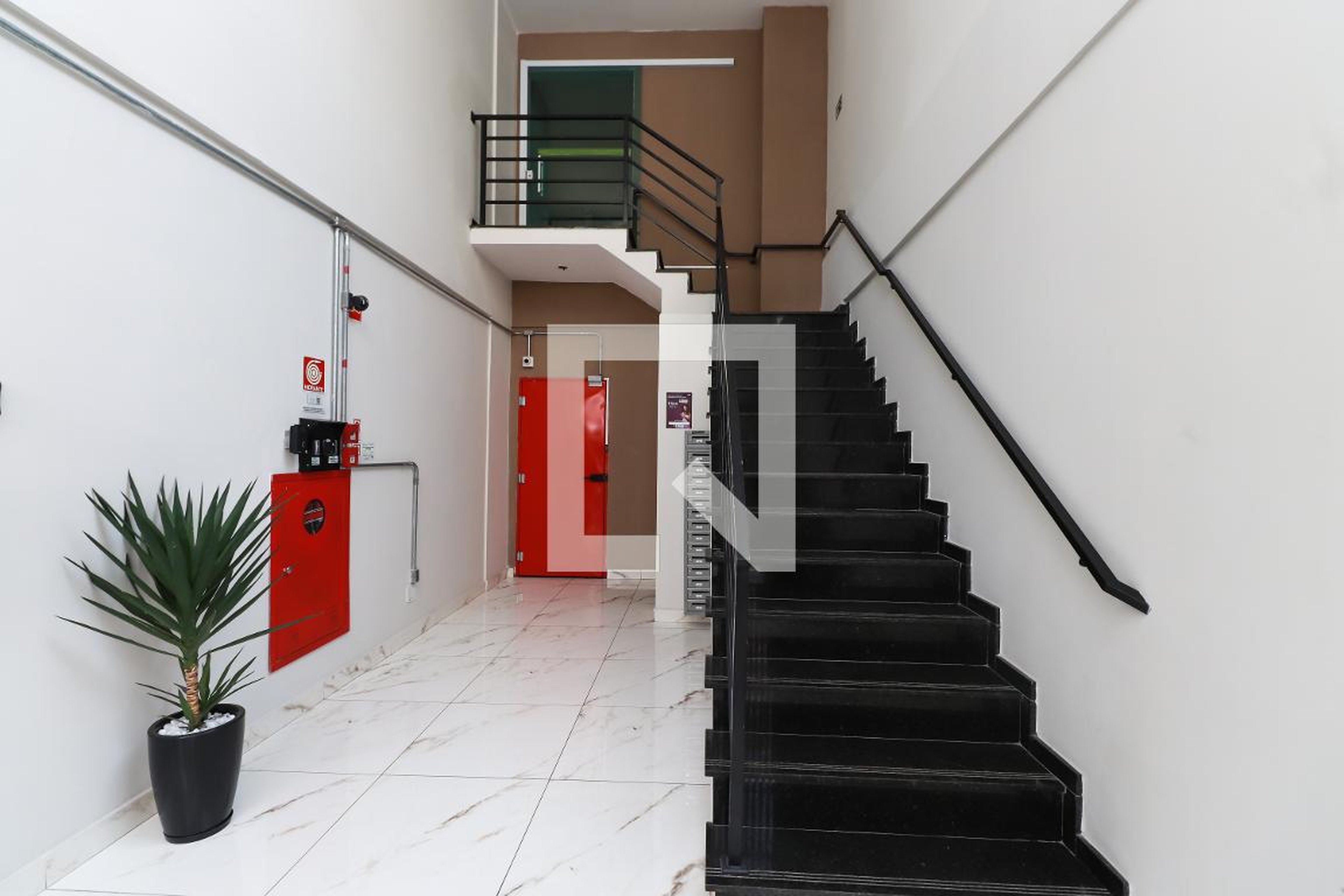 Hall de entrada - Ed. Victorio Filenti