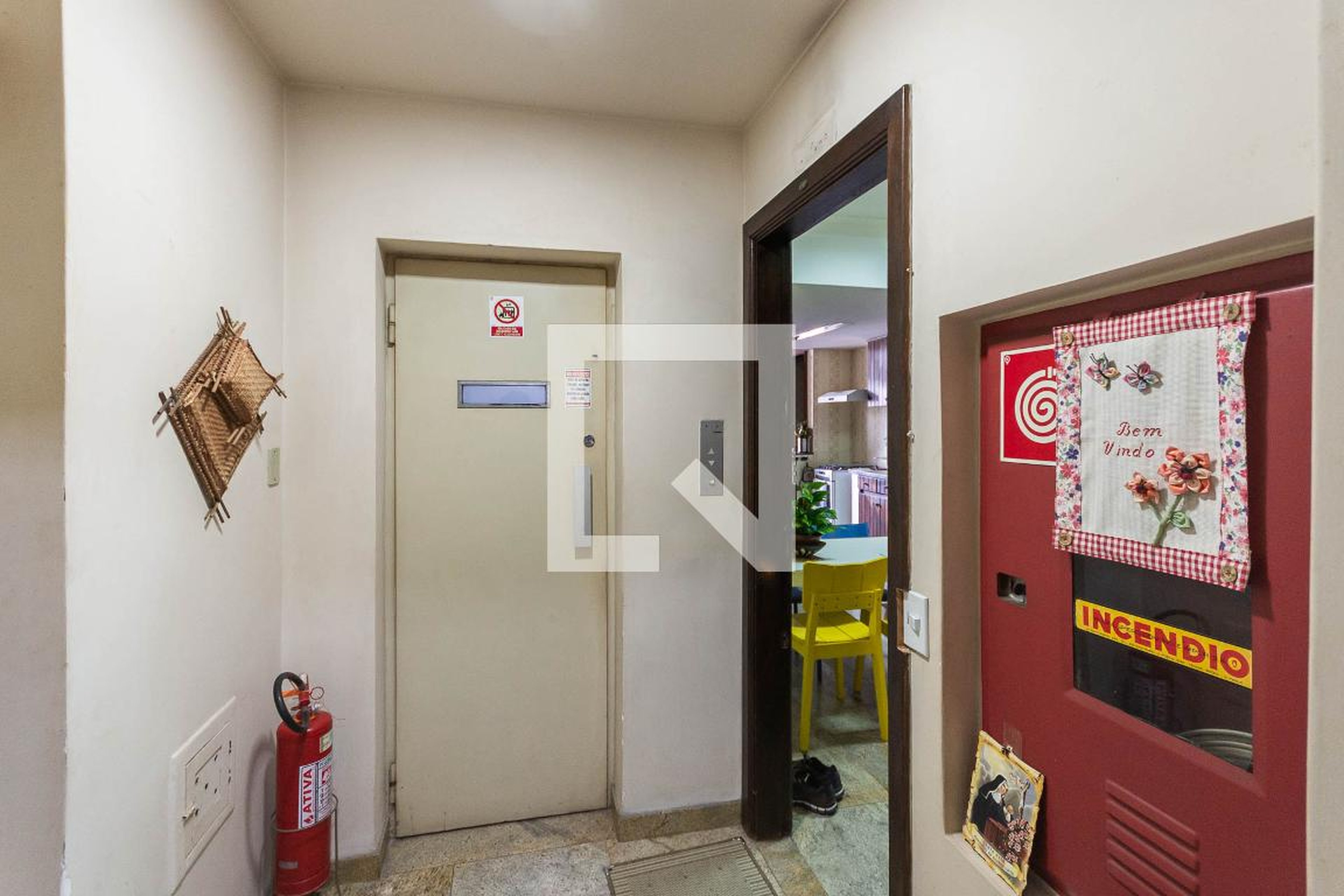 Hall de entrada - Edifício Saint Porchaire