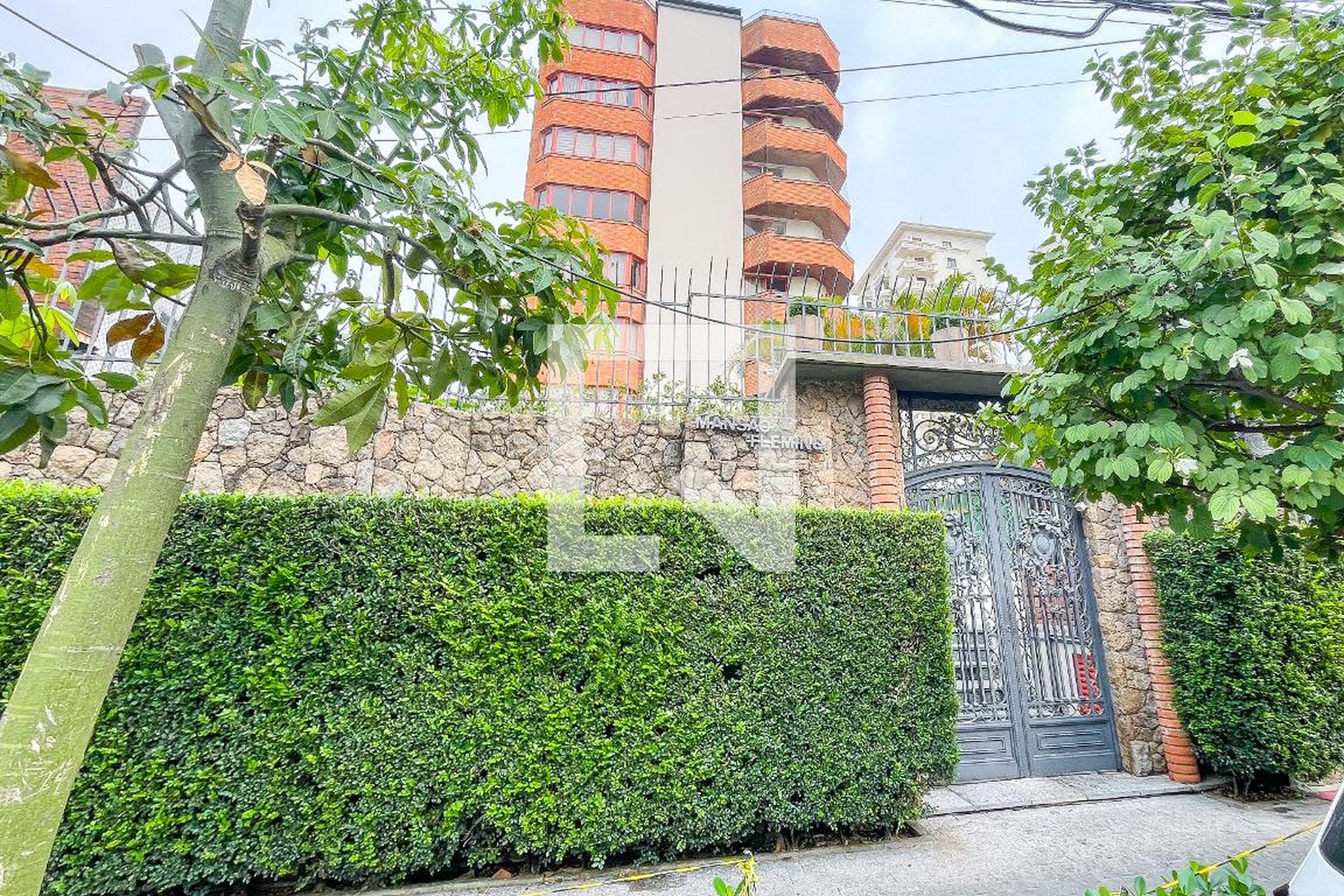 Fachada Condomínio Mansão Fleming