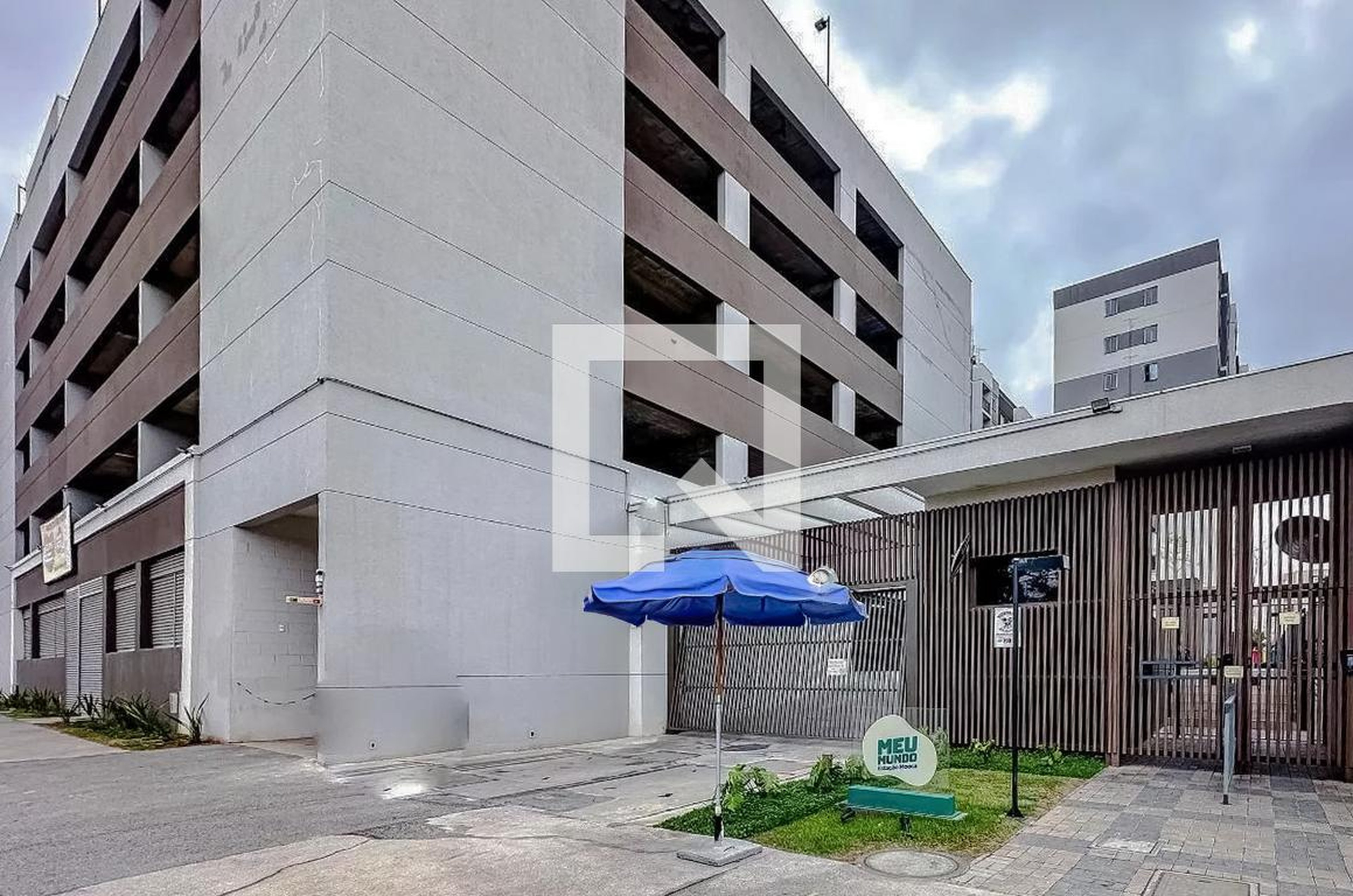 Fachada do Prédio Condomínio em Avenida Presidente Wilson, 670