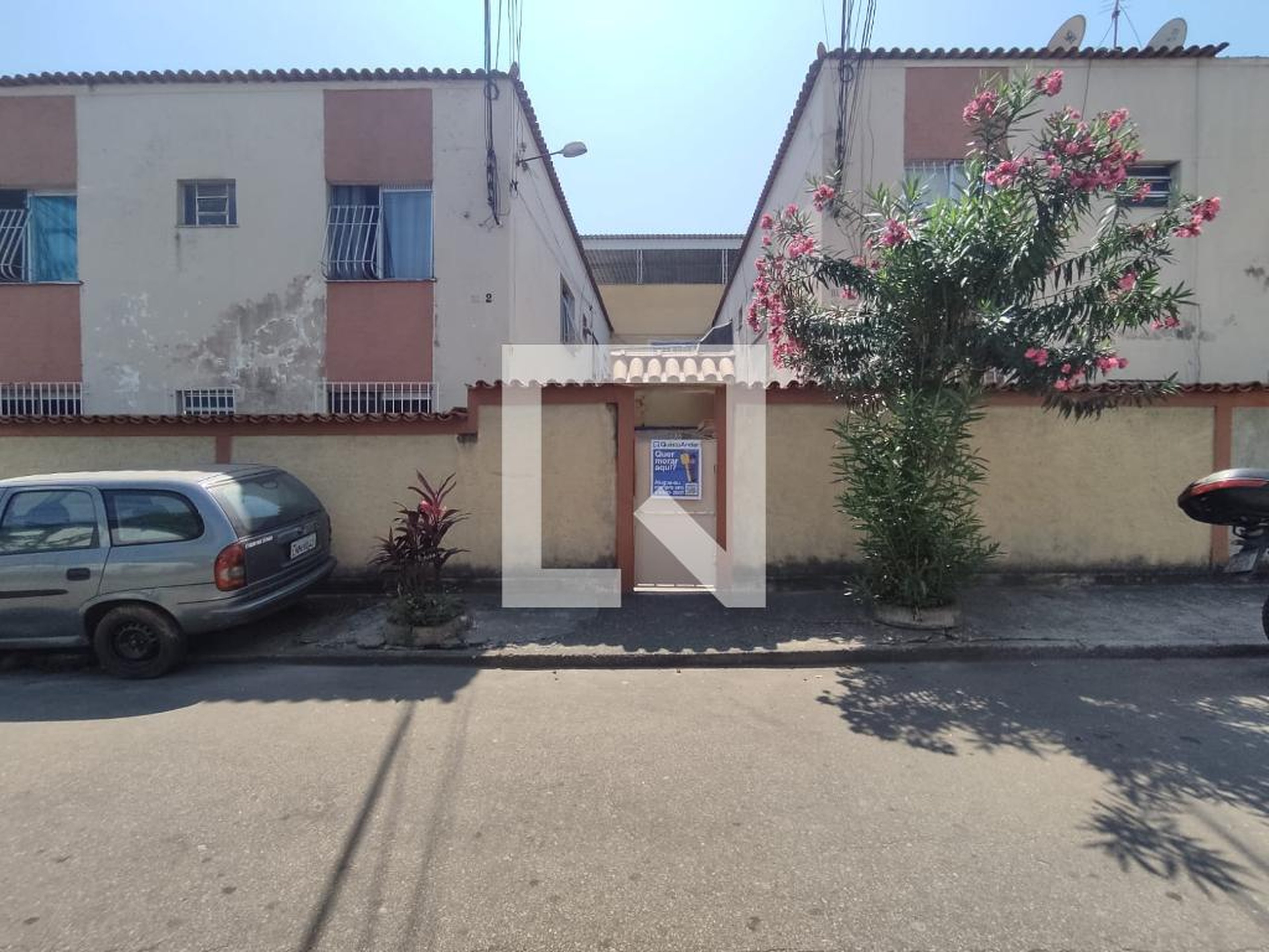 Fachada Condomínio em Travessa Mota, 92