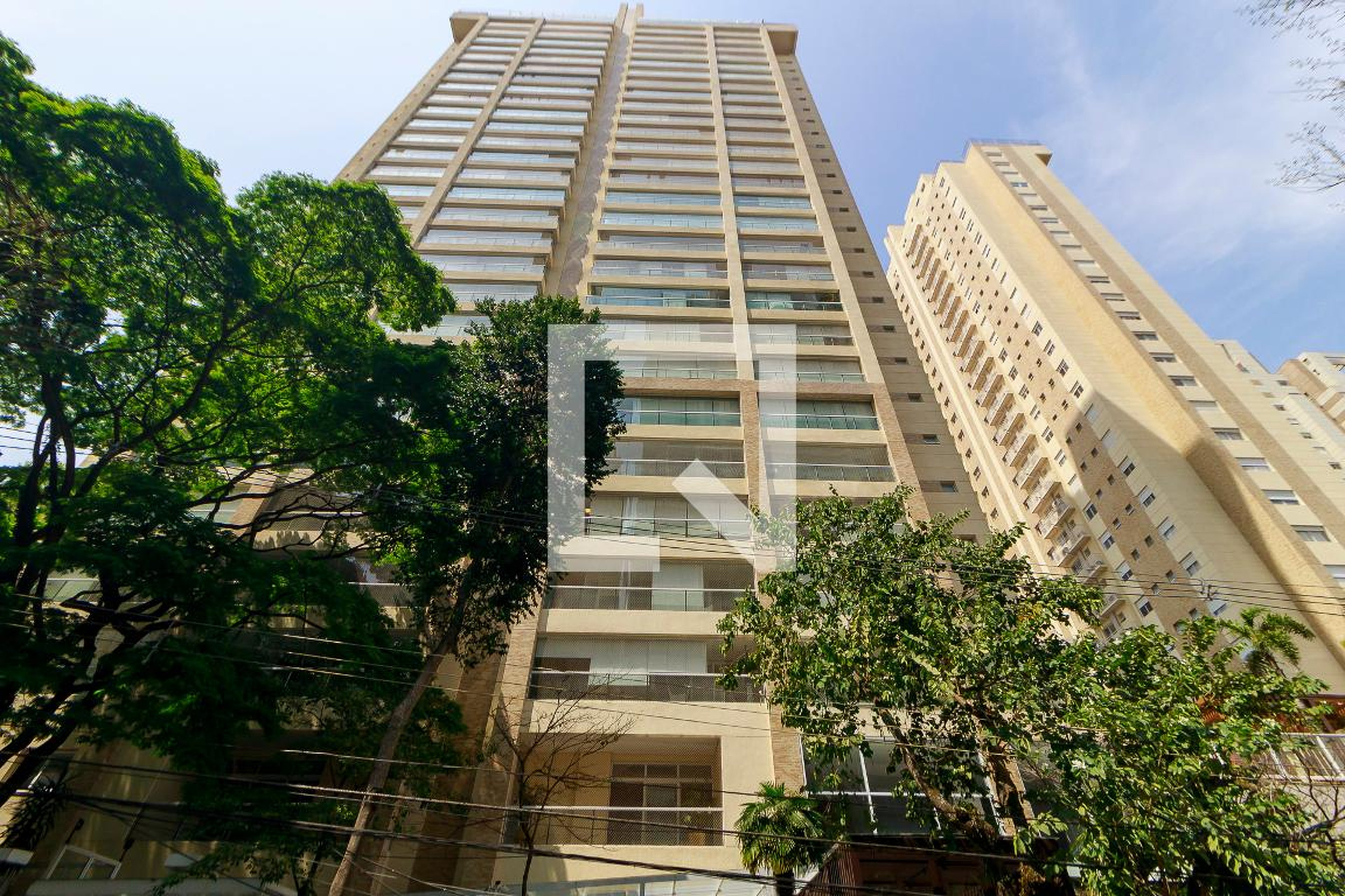 Fachada Condomínio Du Champ