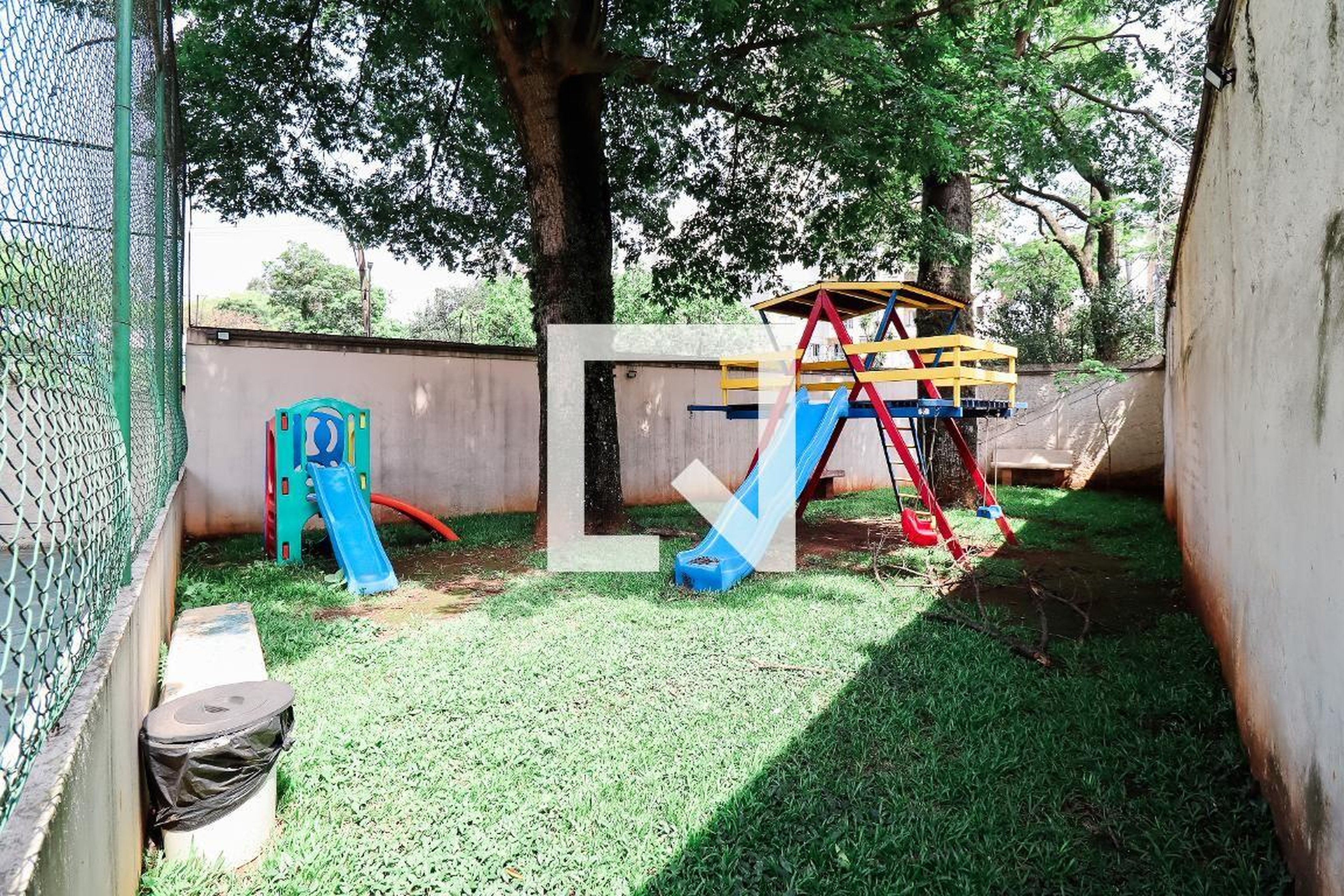 Playground - Império