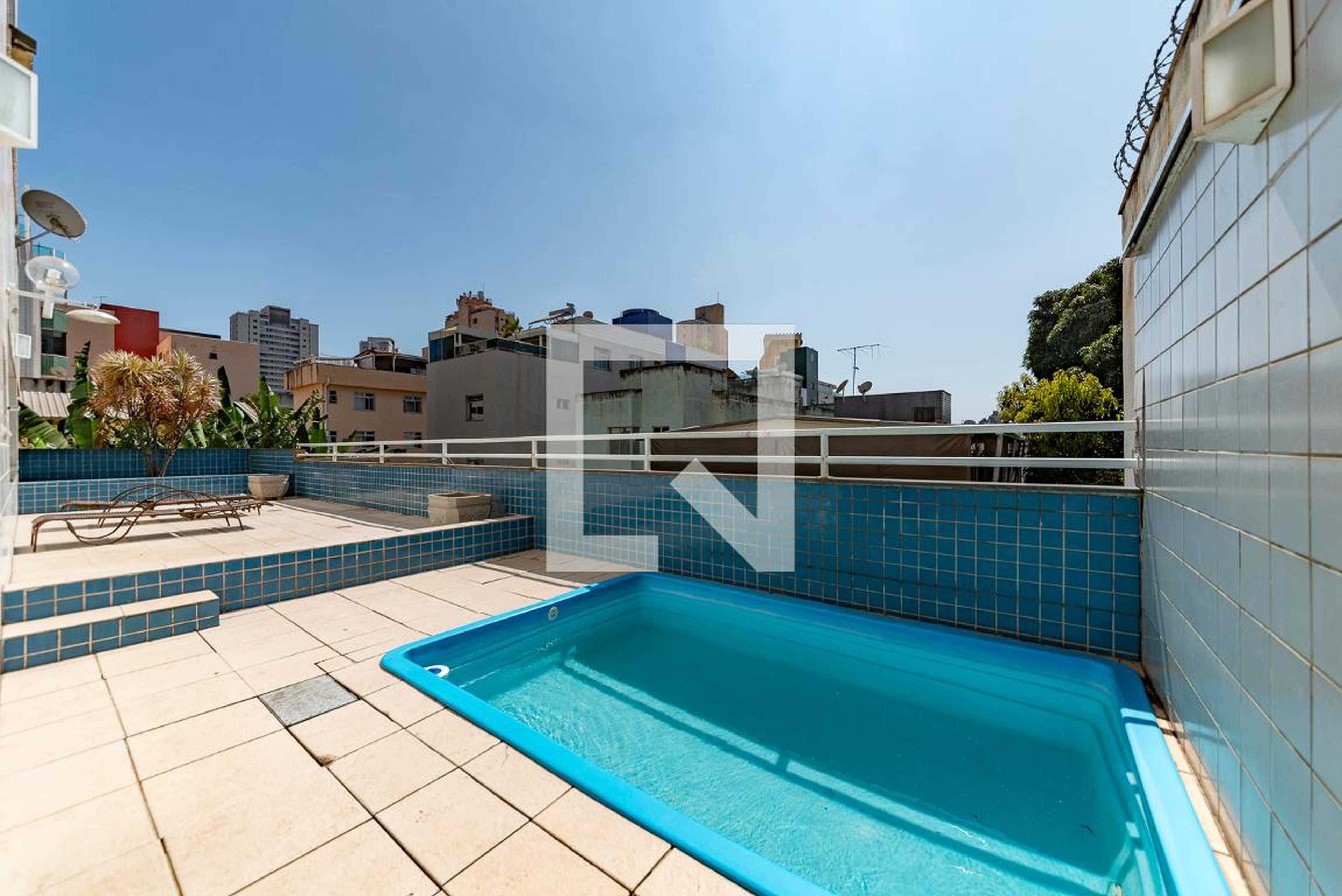 Piscina - Edifício Matheus