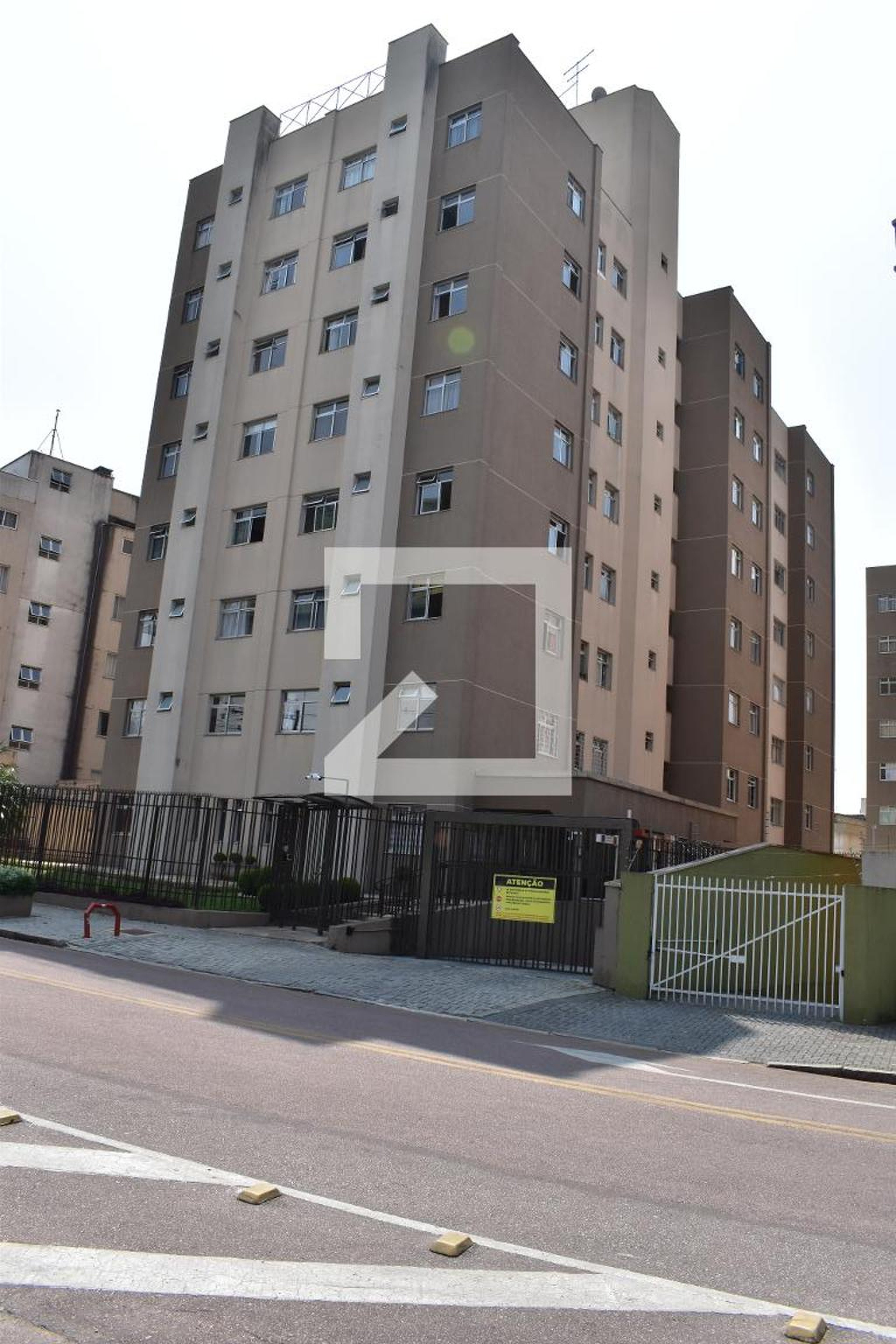 Fachada do condomínio Condomínio em Rua Mauá, 303