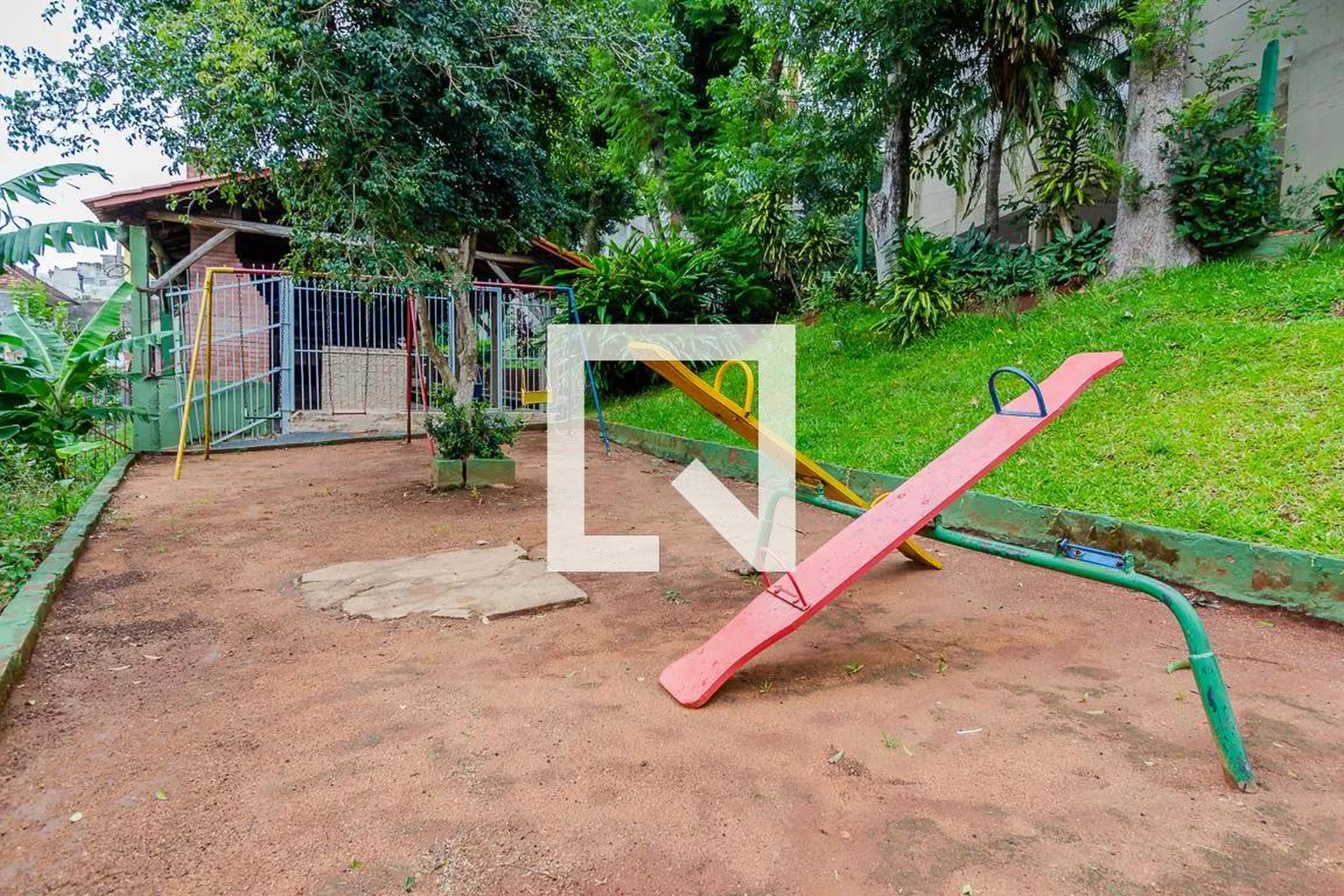 Condomínio - Jardim América