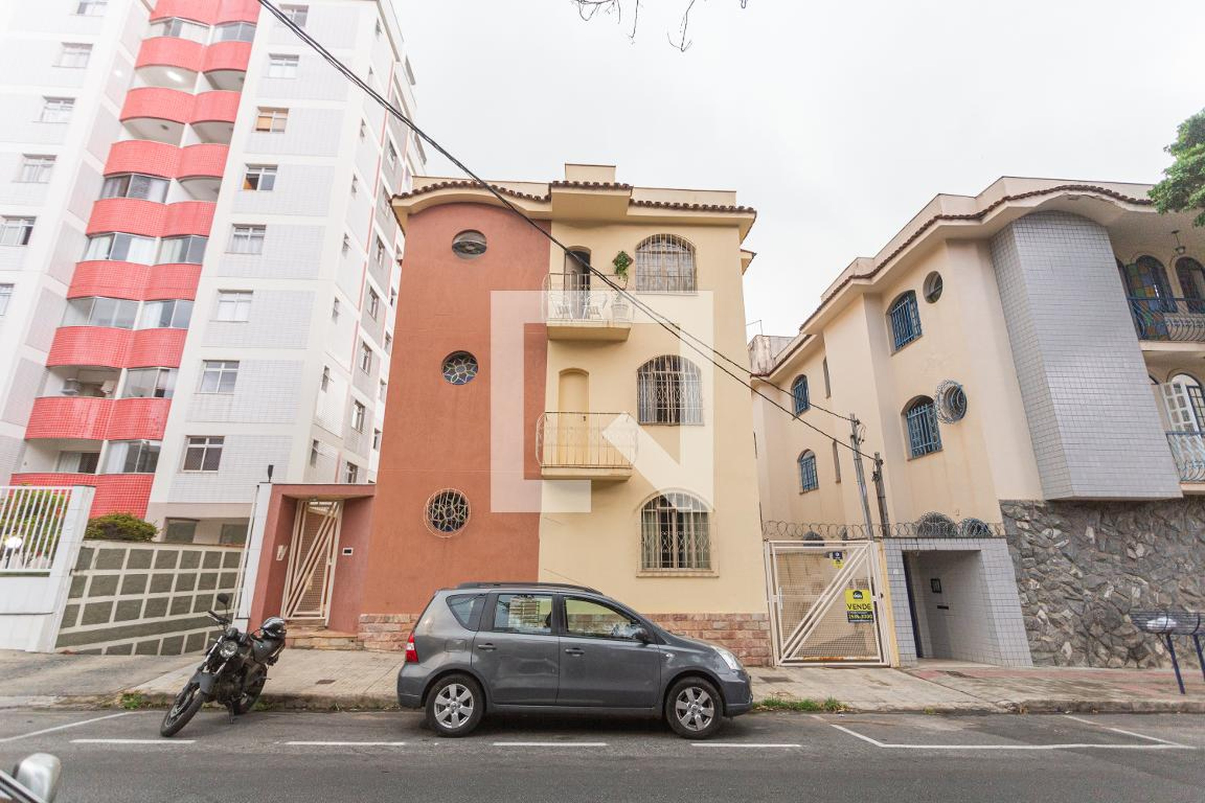 Fachada Condomínio em Rua Tabelião Ferreira de Carvalho, 806