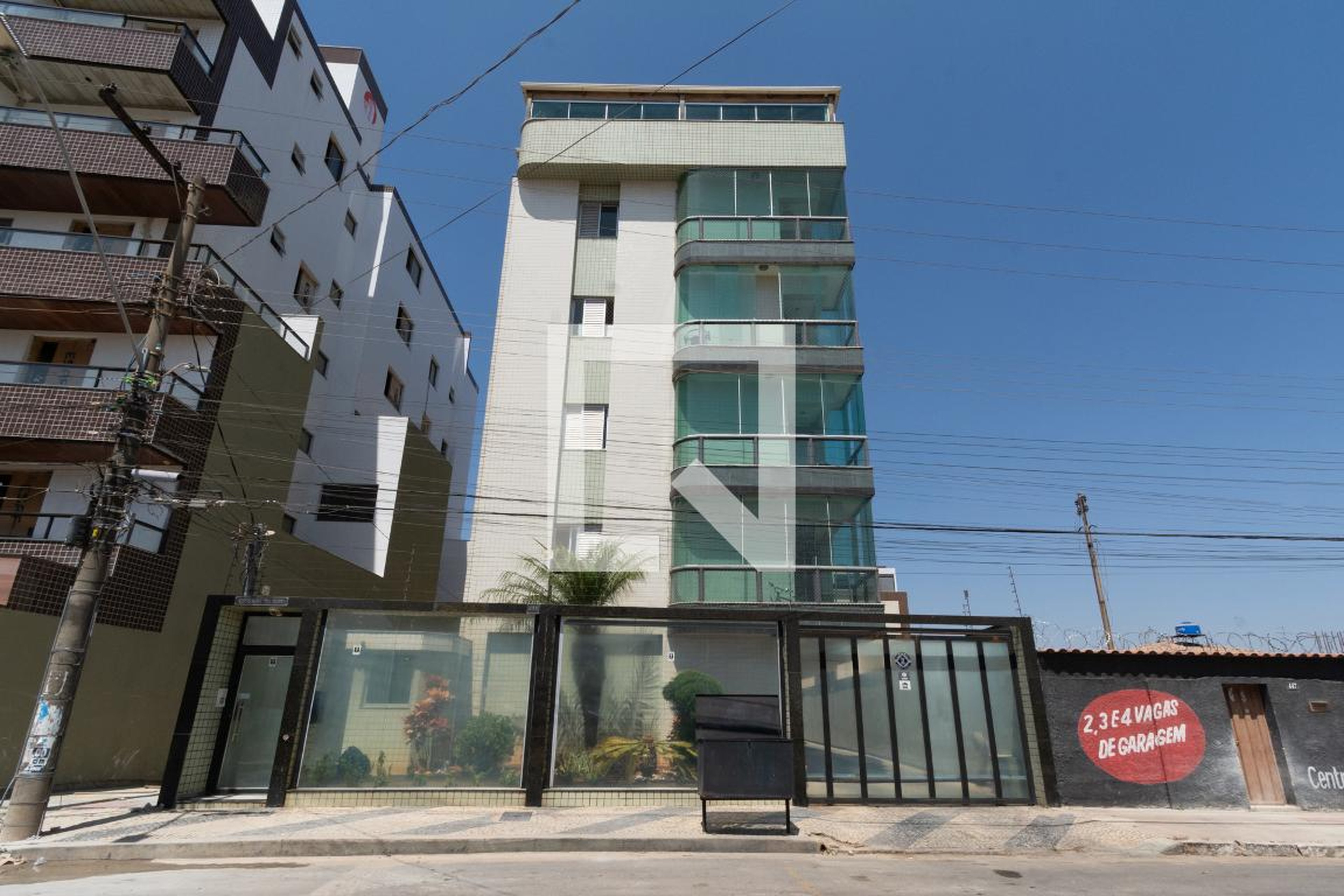 Fachada Condomínio em Avenida José Faria da Rocha, 435