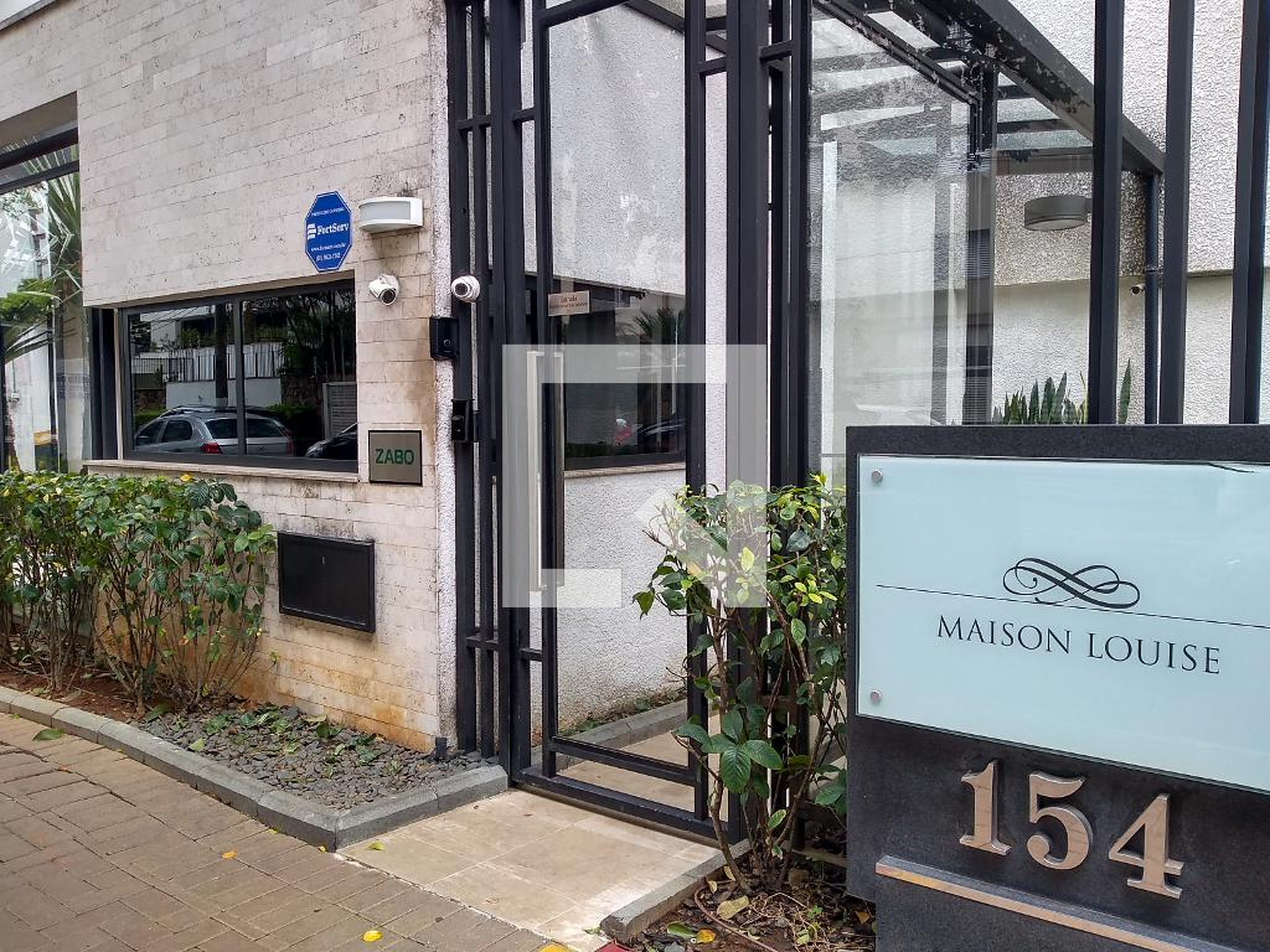 Fachada Condomínio Maison Louise