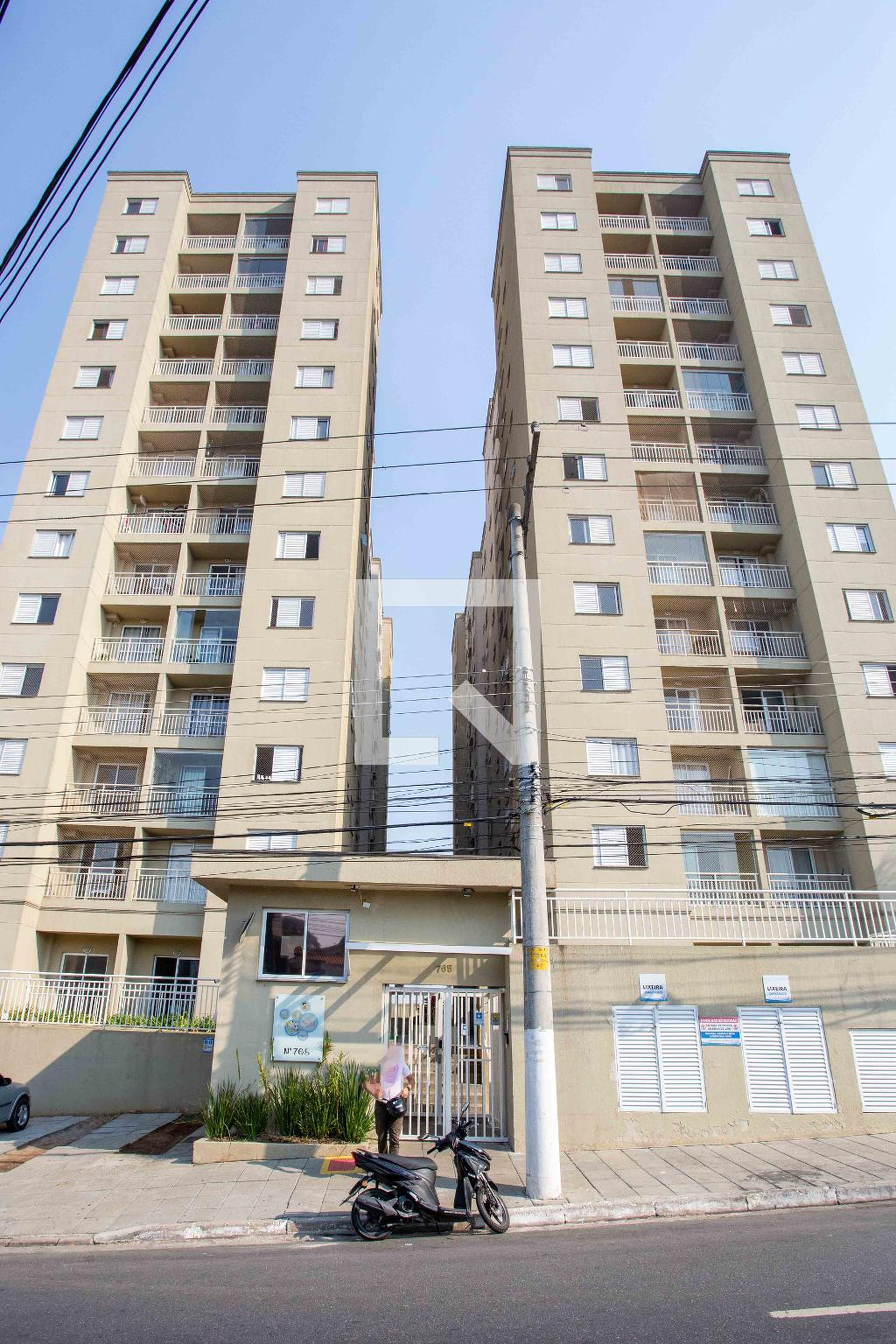 Fachada do Prédio Condomínio Priori Angeli