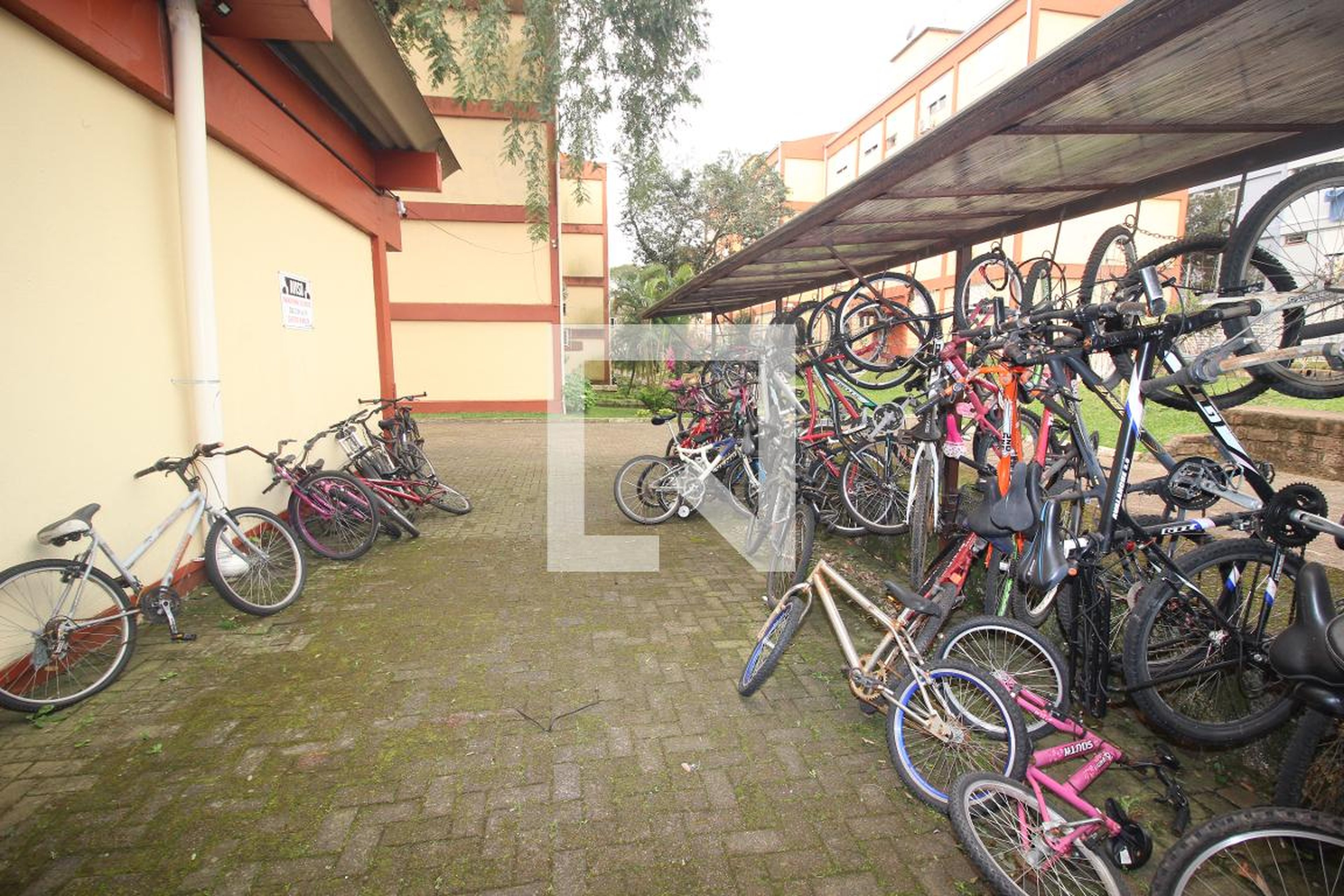 Bicicletário - Pereira Neto