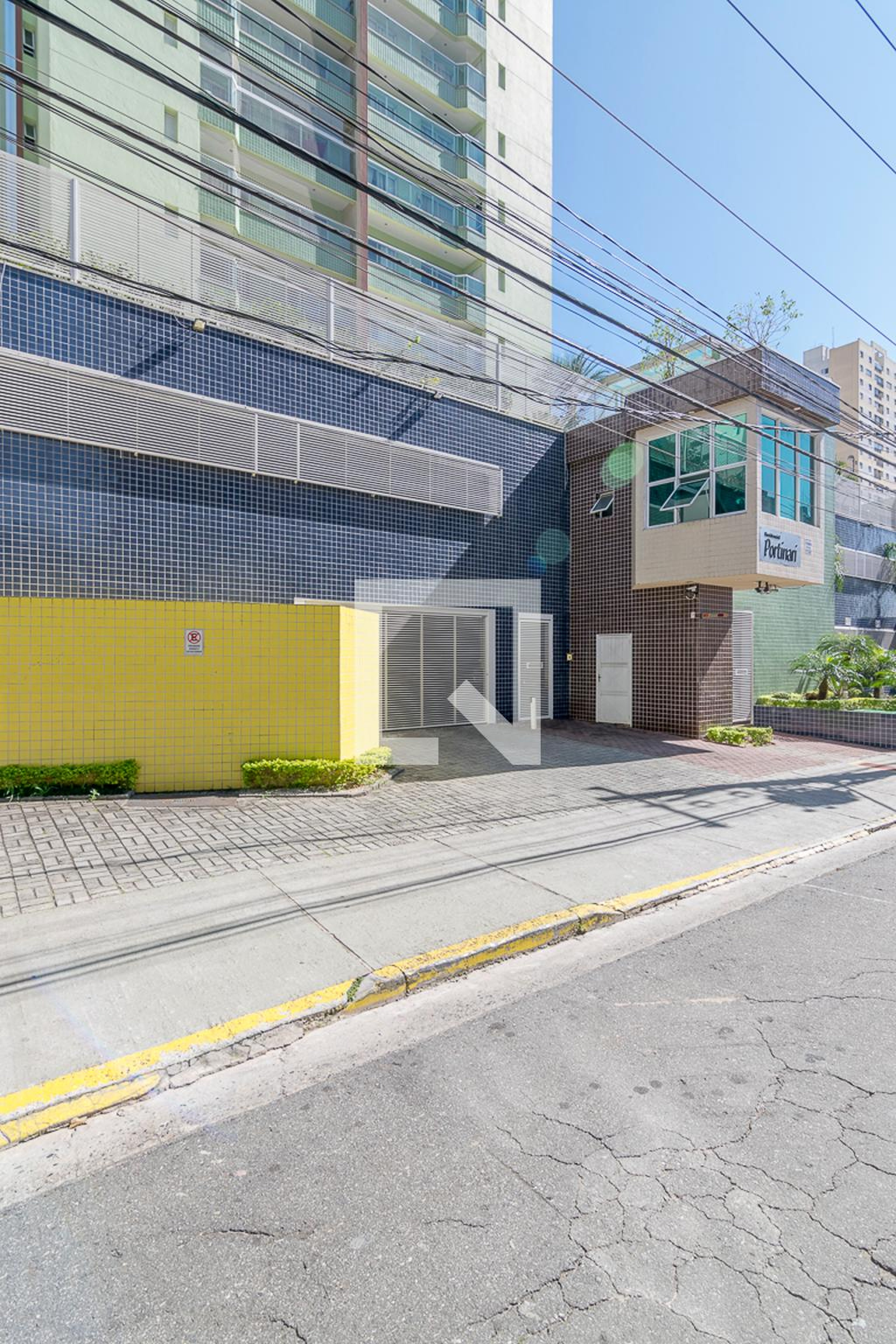 Fachada Condomínio em Rua Catequese, 1022