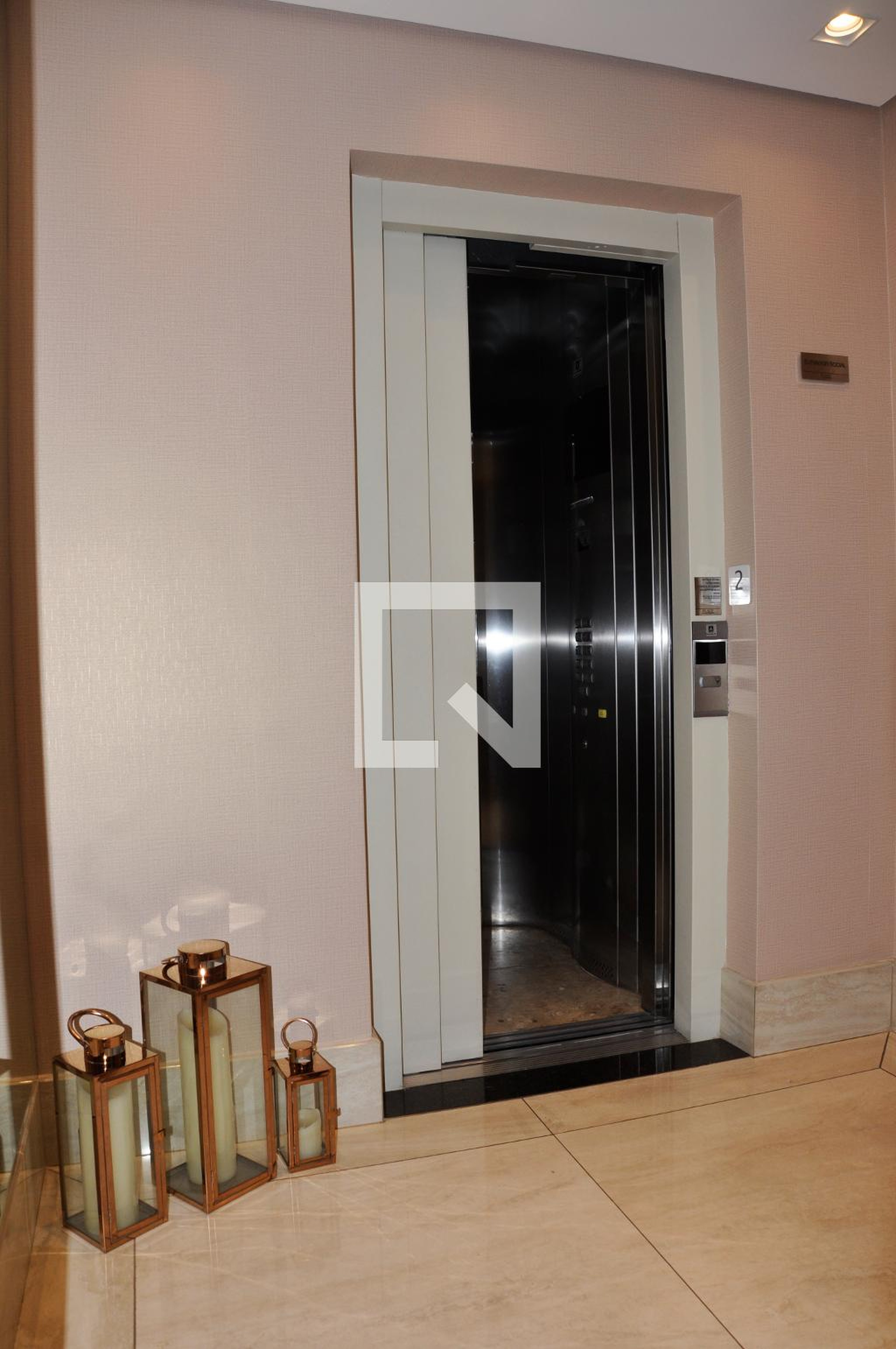 Hall social - Place Santana