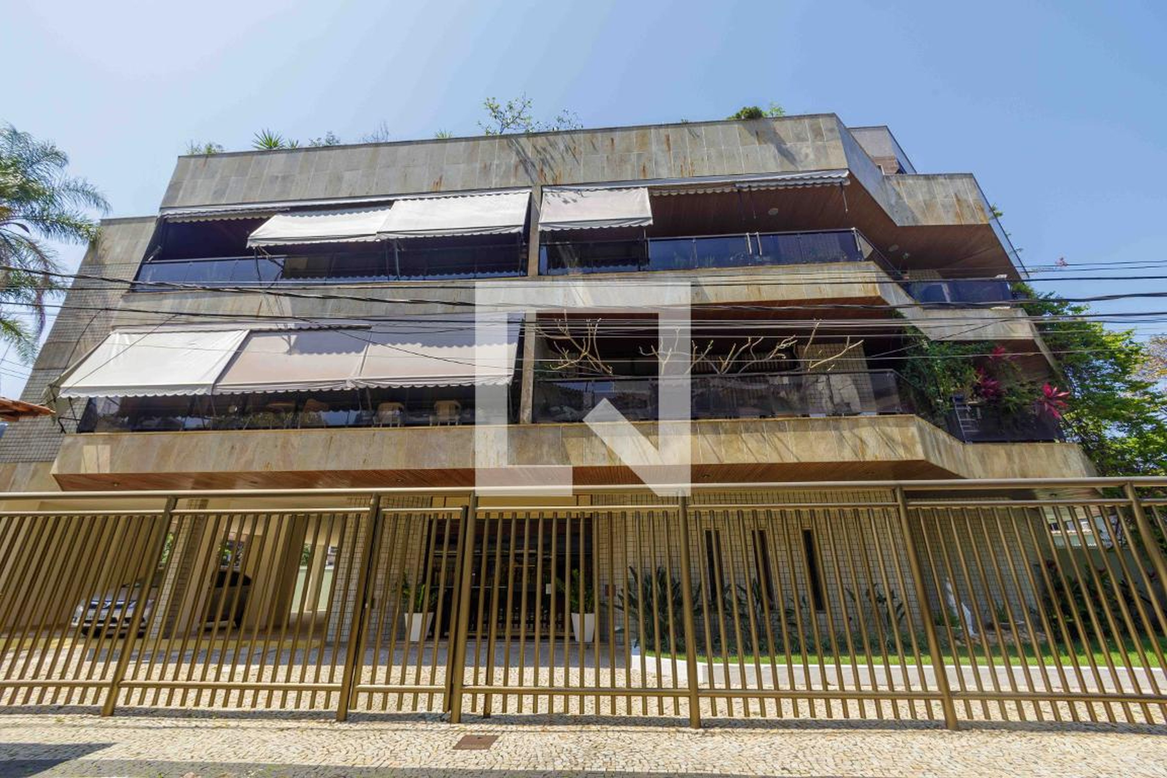 Fachada Edifício Reimida