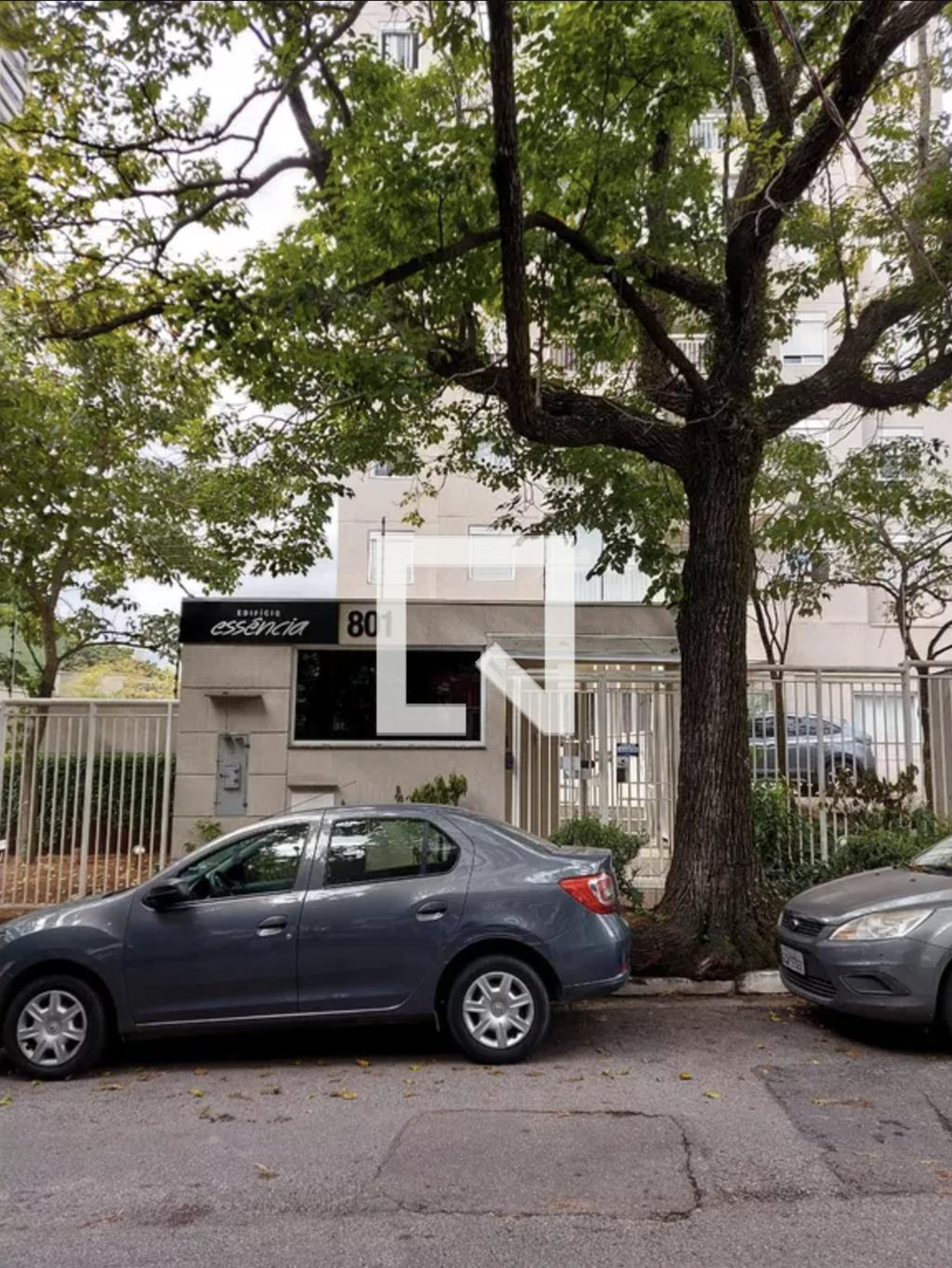 Fachada do Condomínio Condomínio Essência Vila Romana