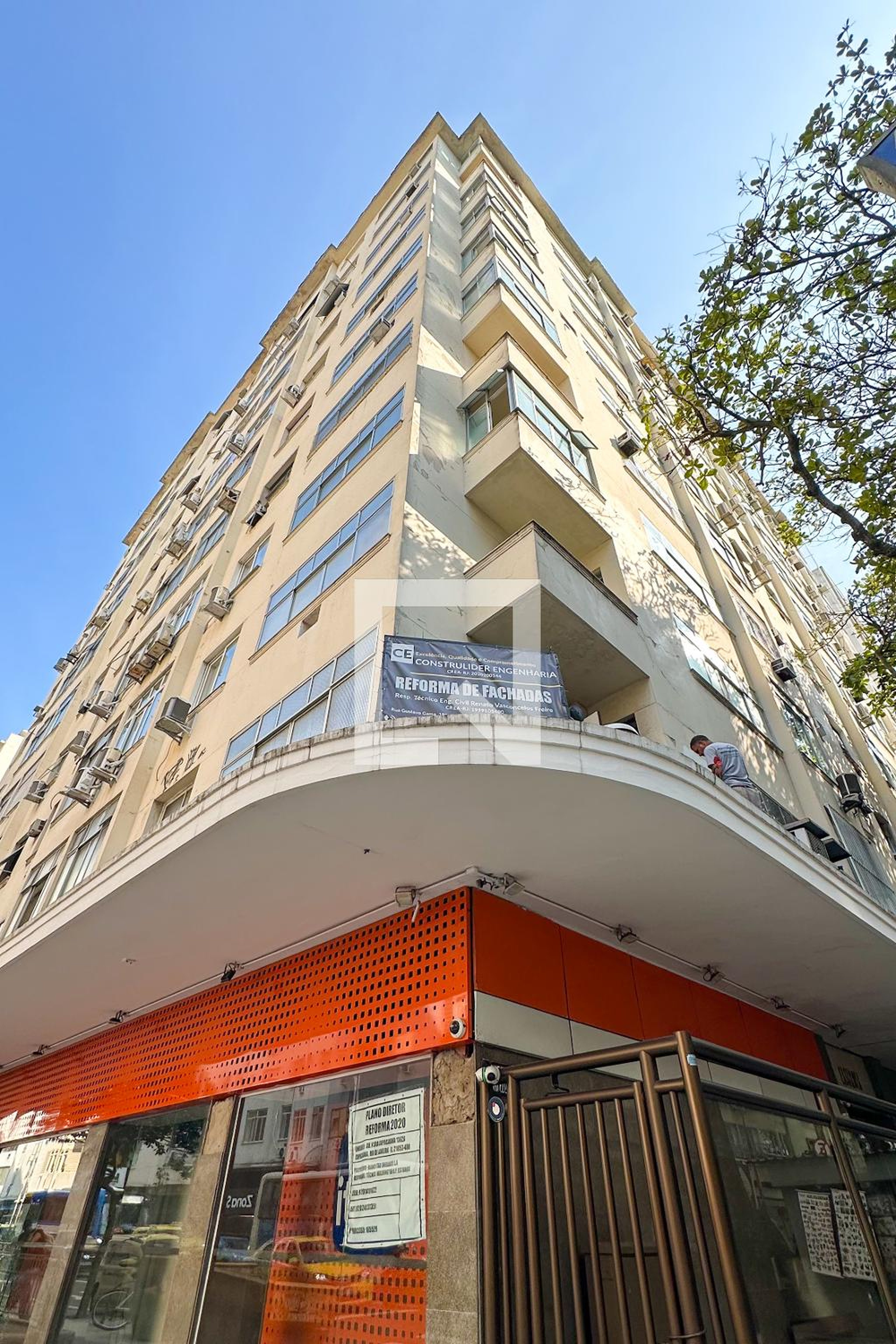 Fachada Condomínio Casa Ova