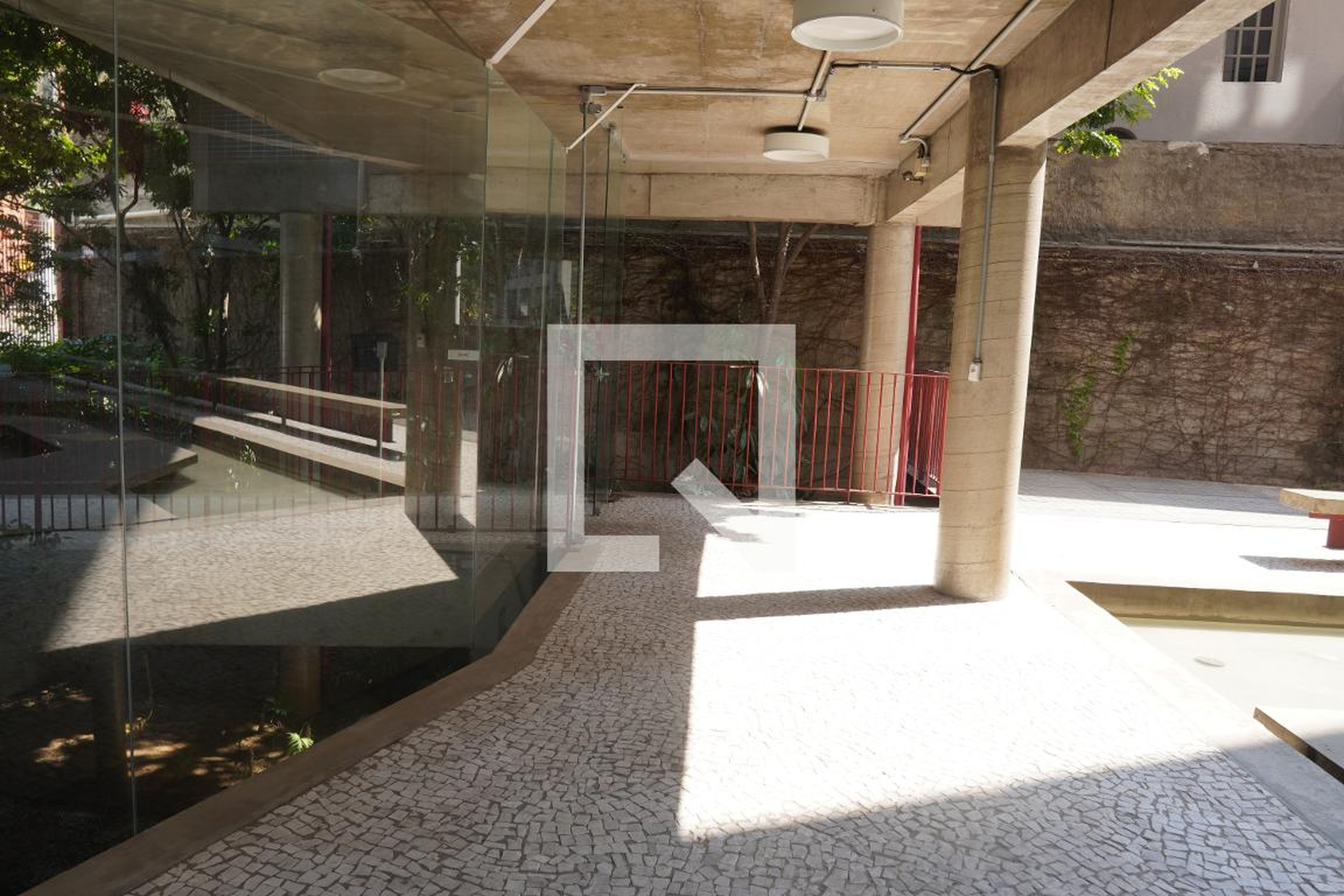 Área comum - Simpatia