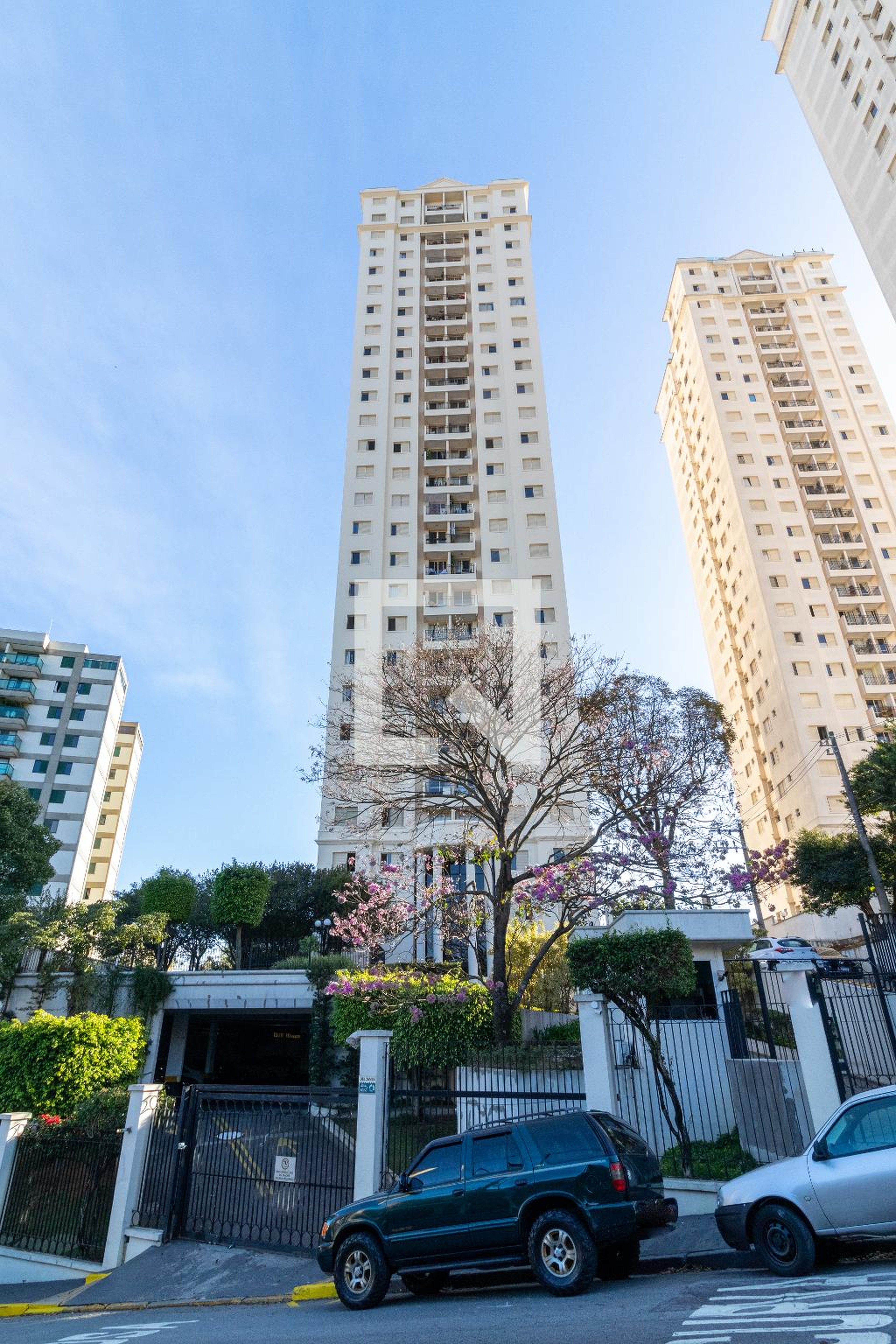 Fachada do Prédio Condomínio em Avenida Zumkeller, 836