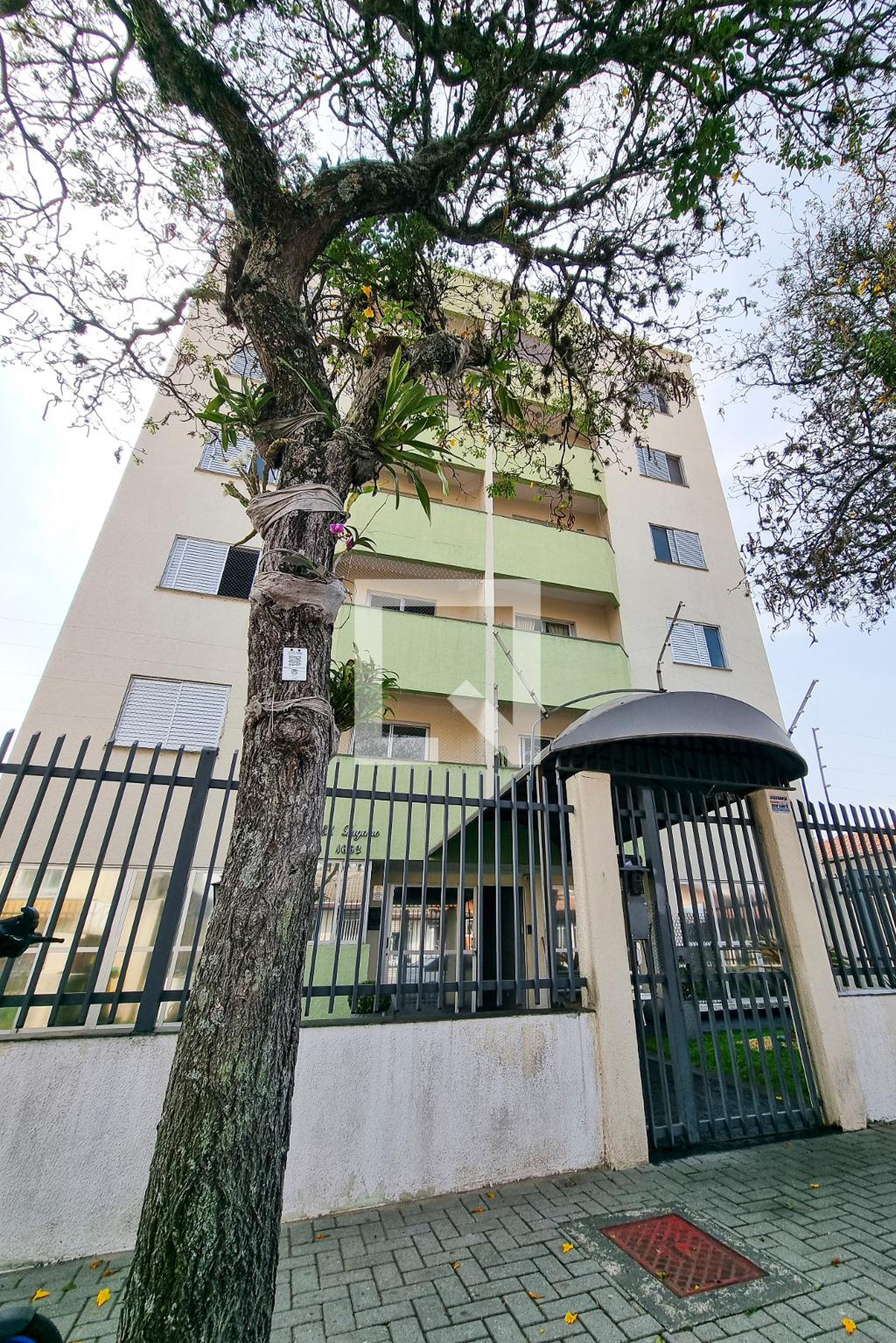 Fachada Edifício Lugano