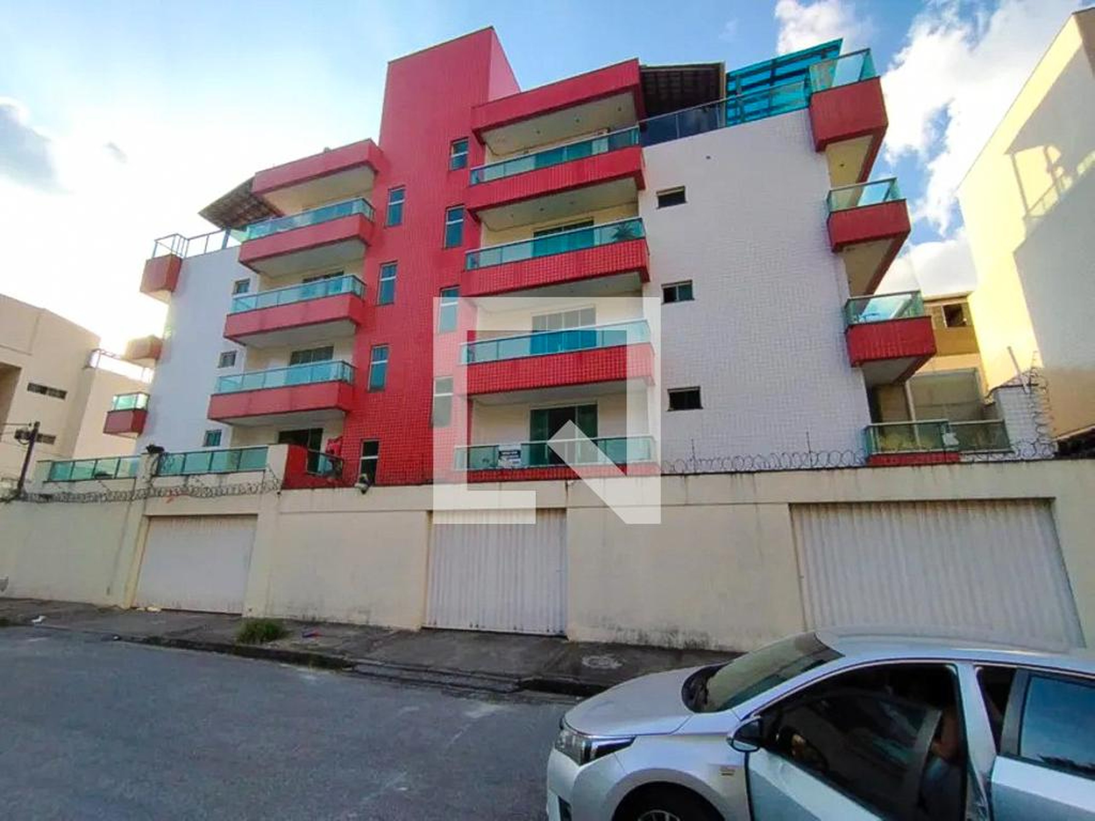 Fachada Condomínio em Rua Juruá, 71