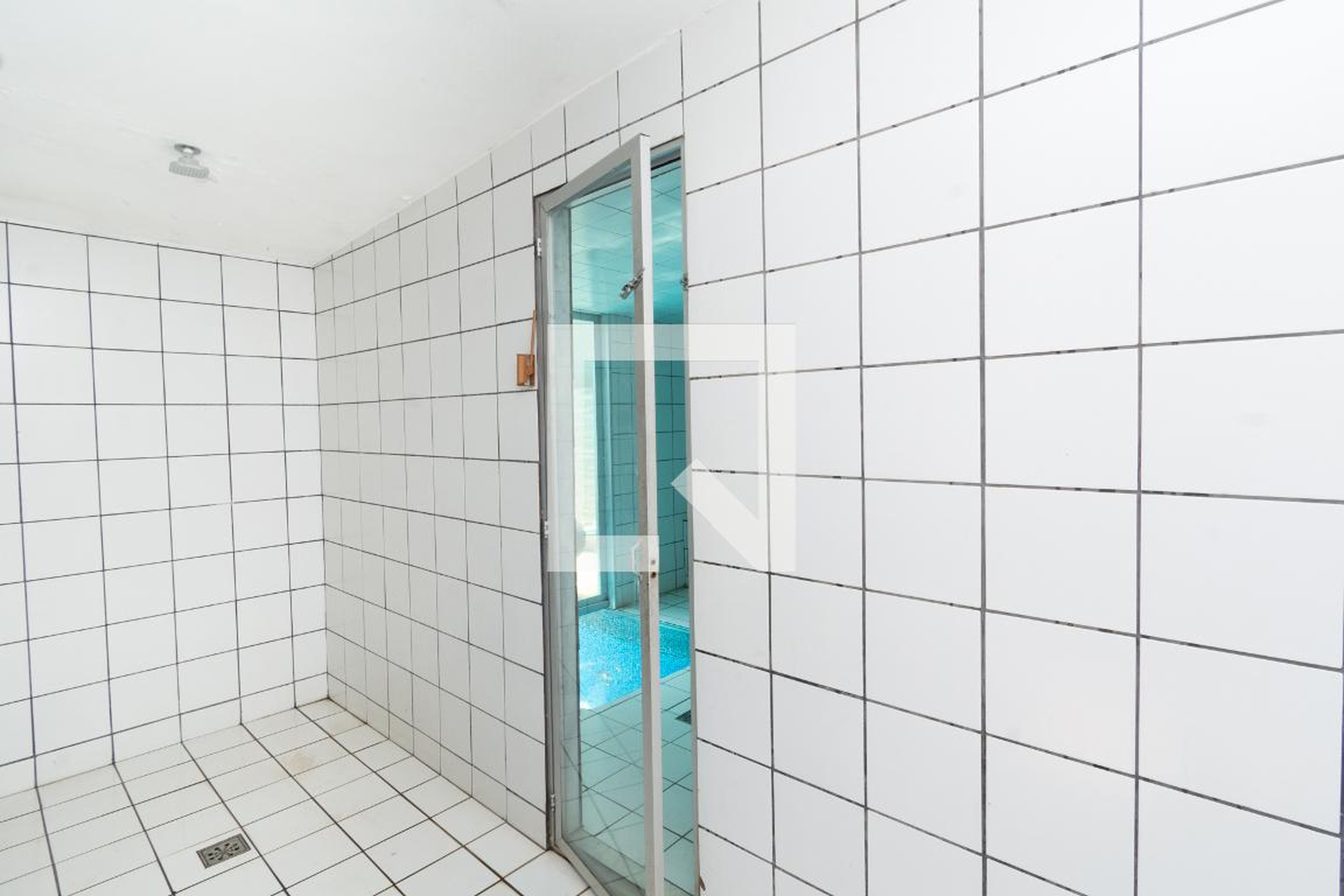 Sauna Condomínio em Avenida Nossa Senhora da Conceição, 714