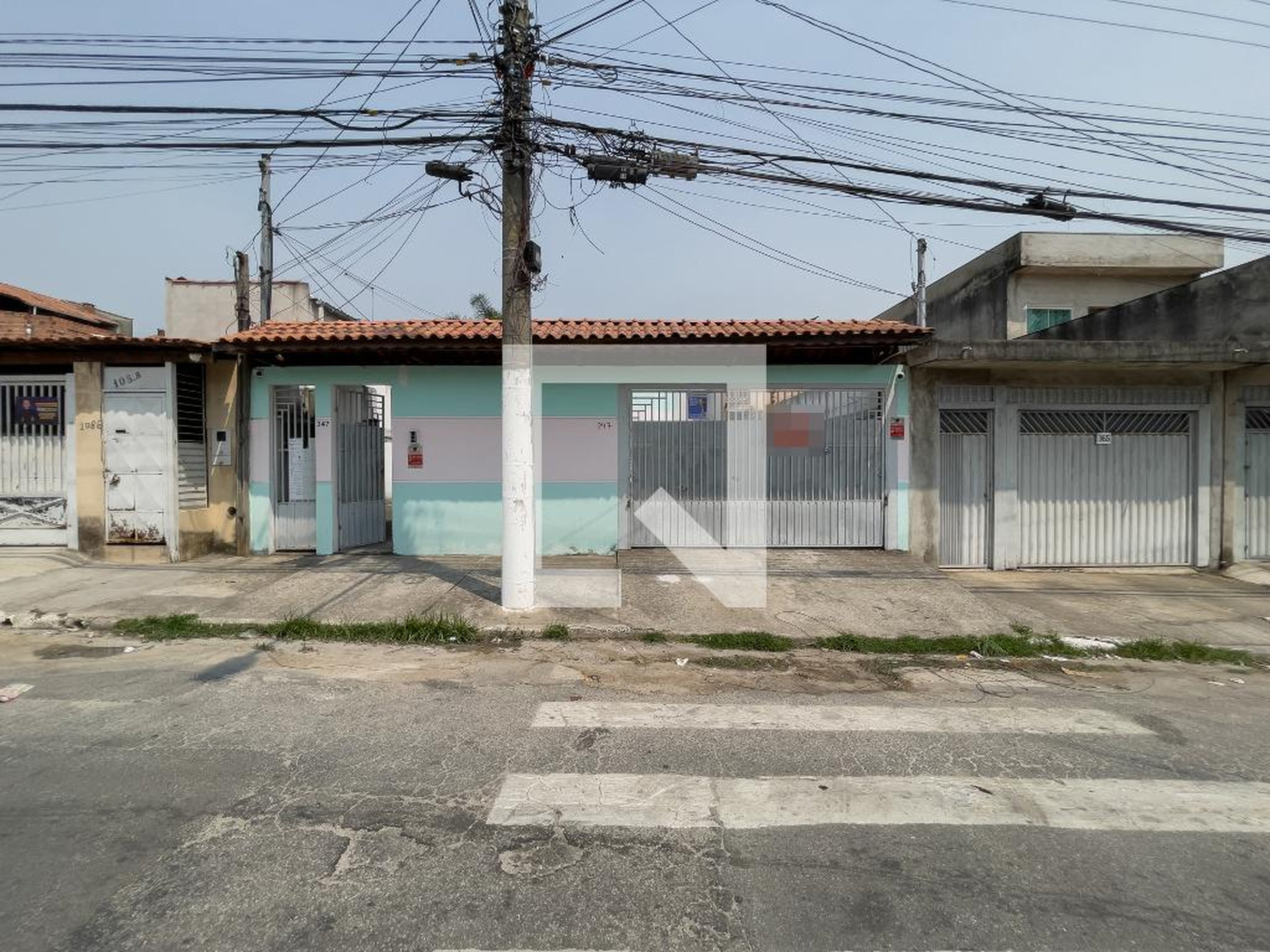 Fachada Condomínio em Avenida Álvaro dos Santos Mattos, 347