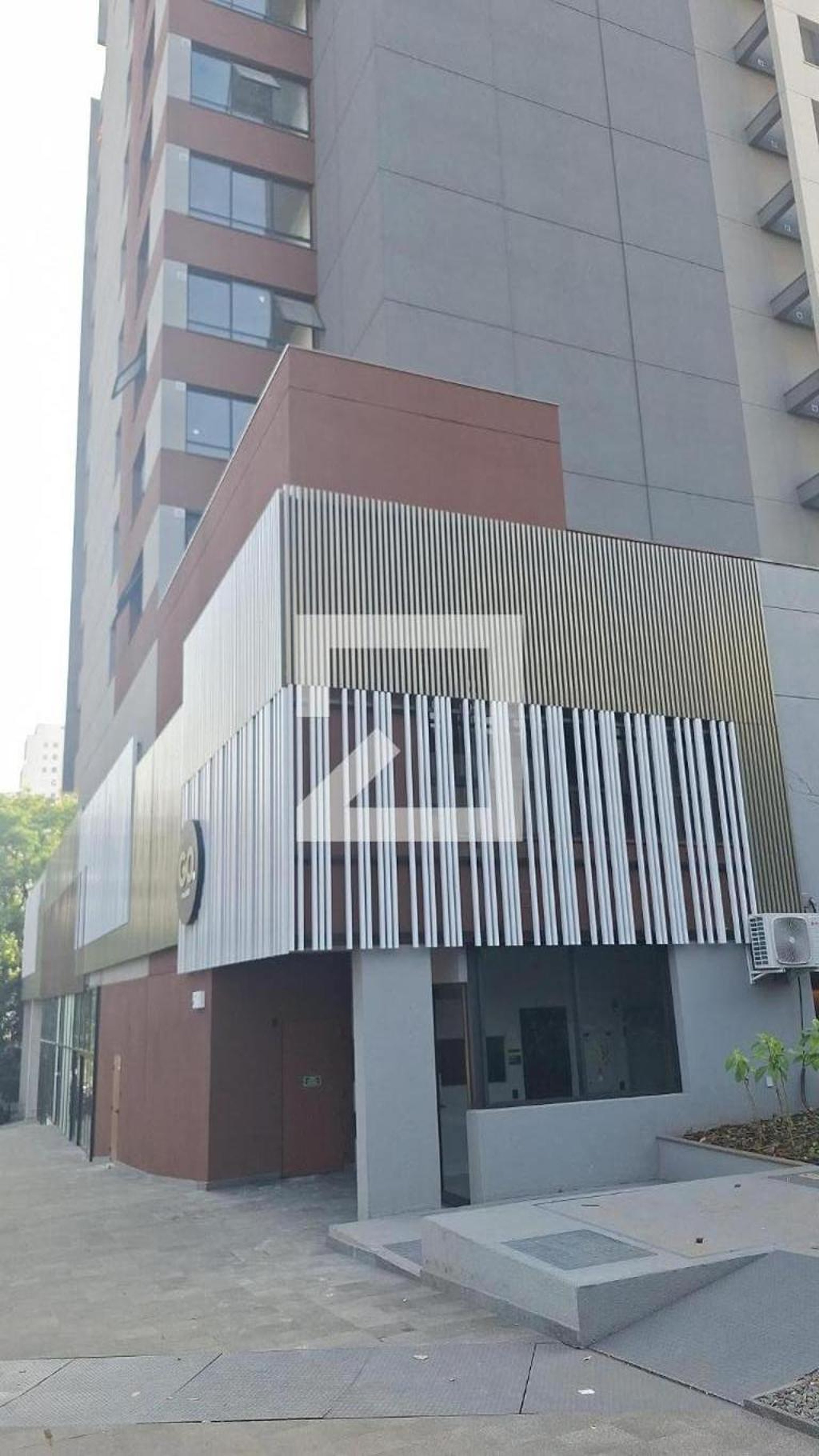 Fachada Condomínio em Avenida Pompéia, 500