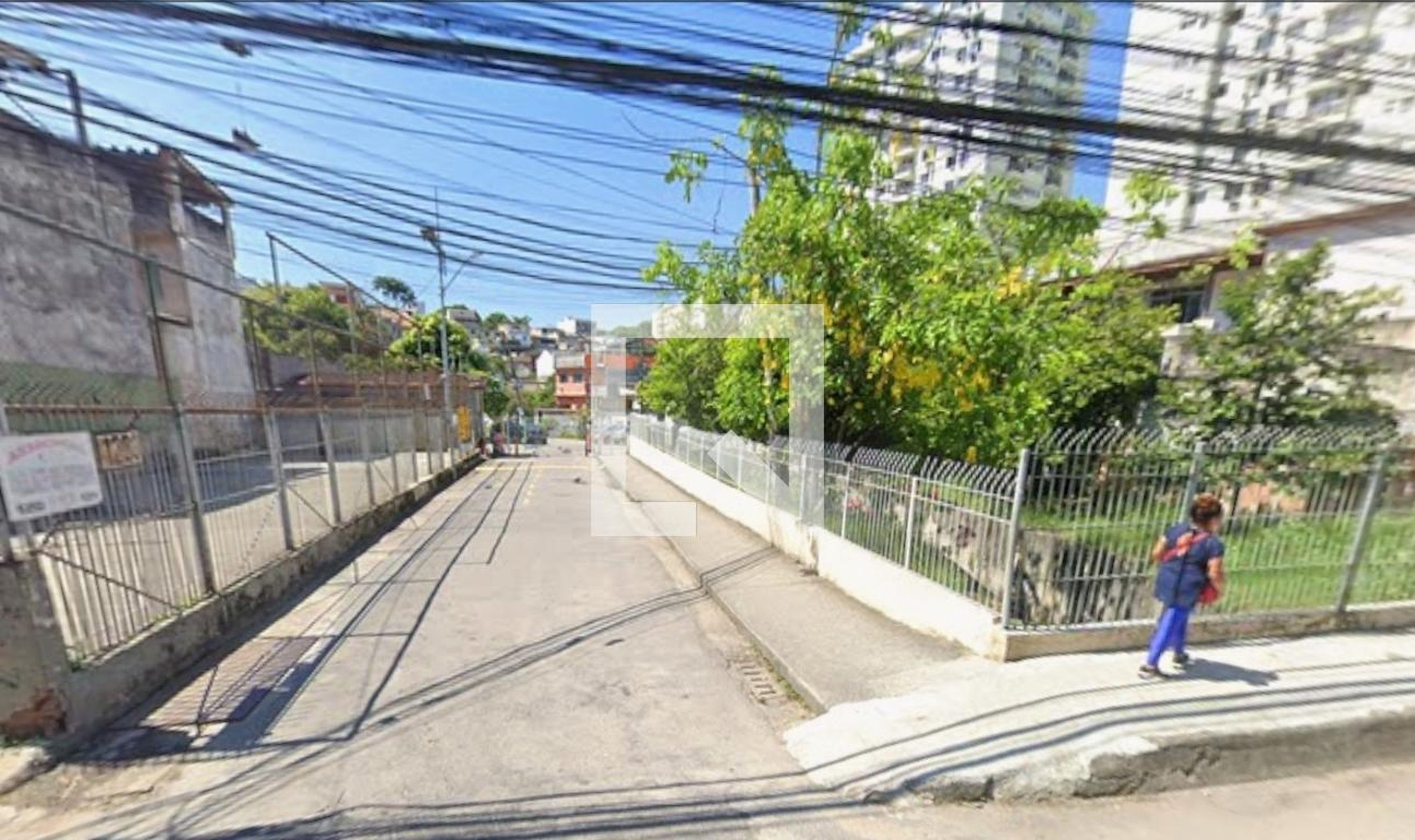 Portaria Condomínio em Estrada do Capenha, 1345